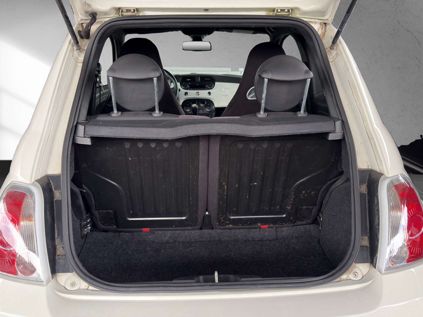 FIAT 500 1.4 16V Turbo Abarth-image-9