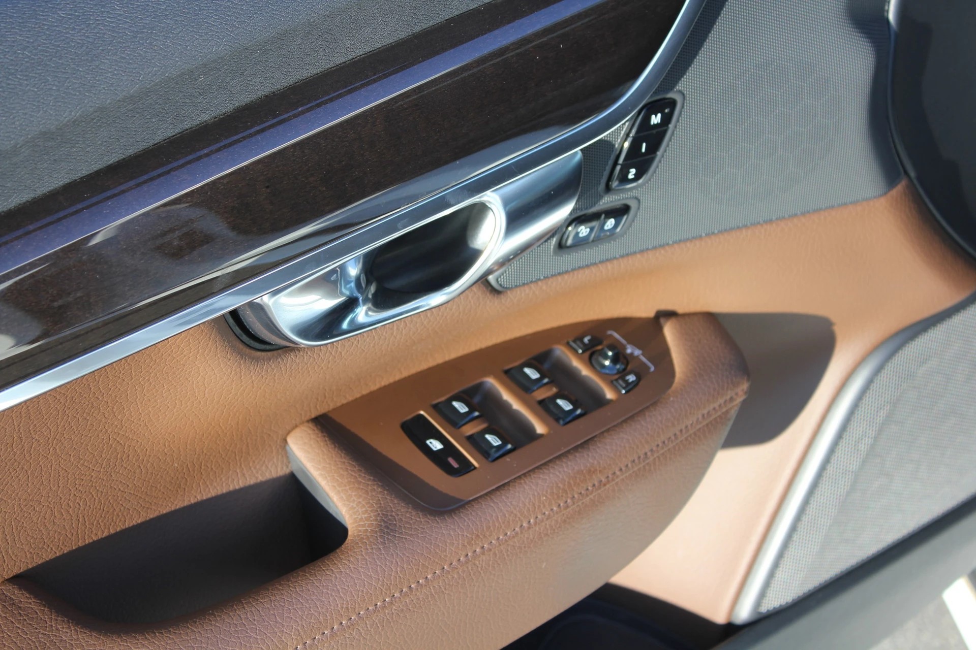 VOLVO V90 D4 Geartronic-image-15