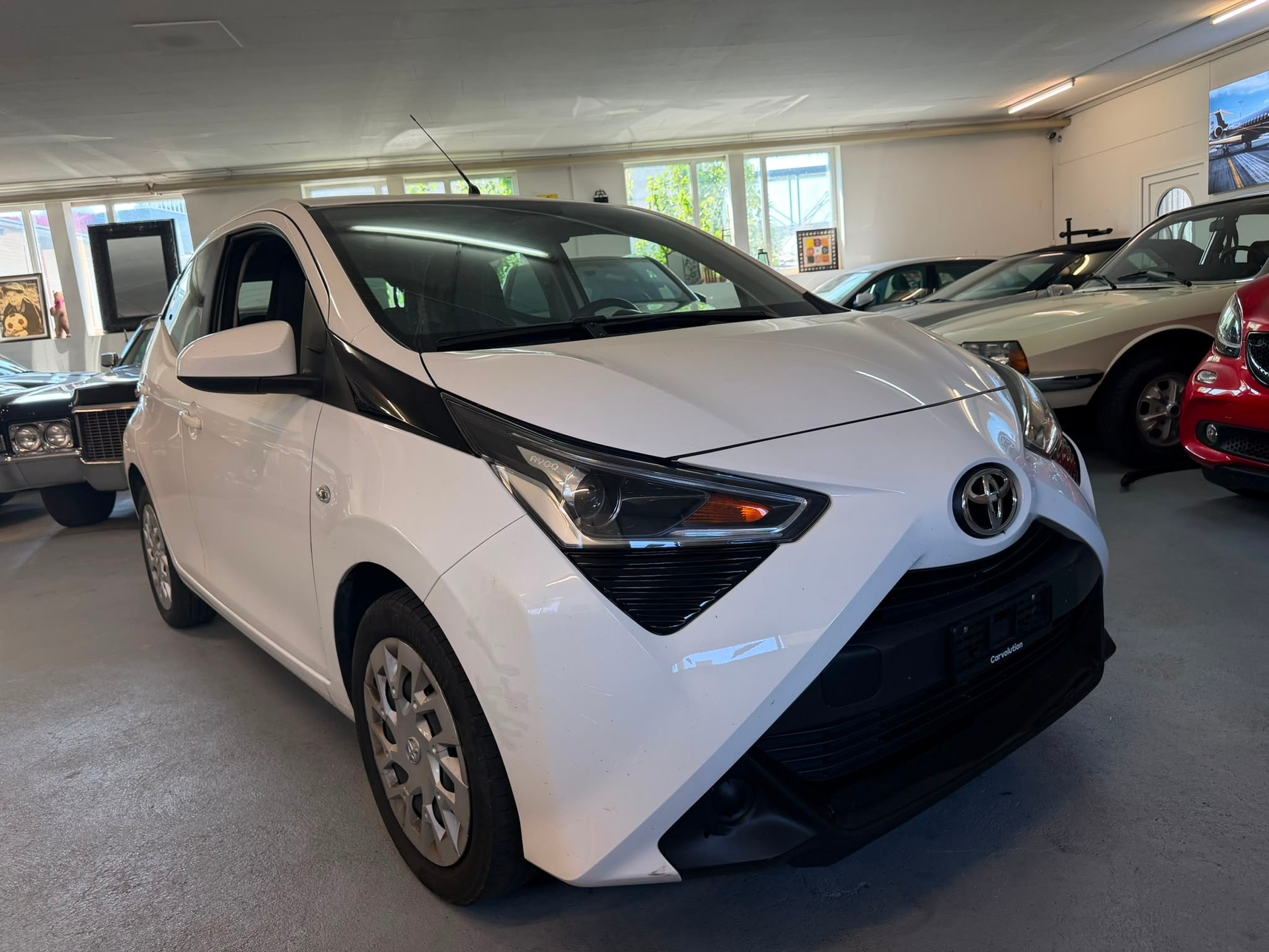 TOYOTA Aygo 1.0 VVT-i x-play-image-0