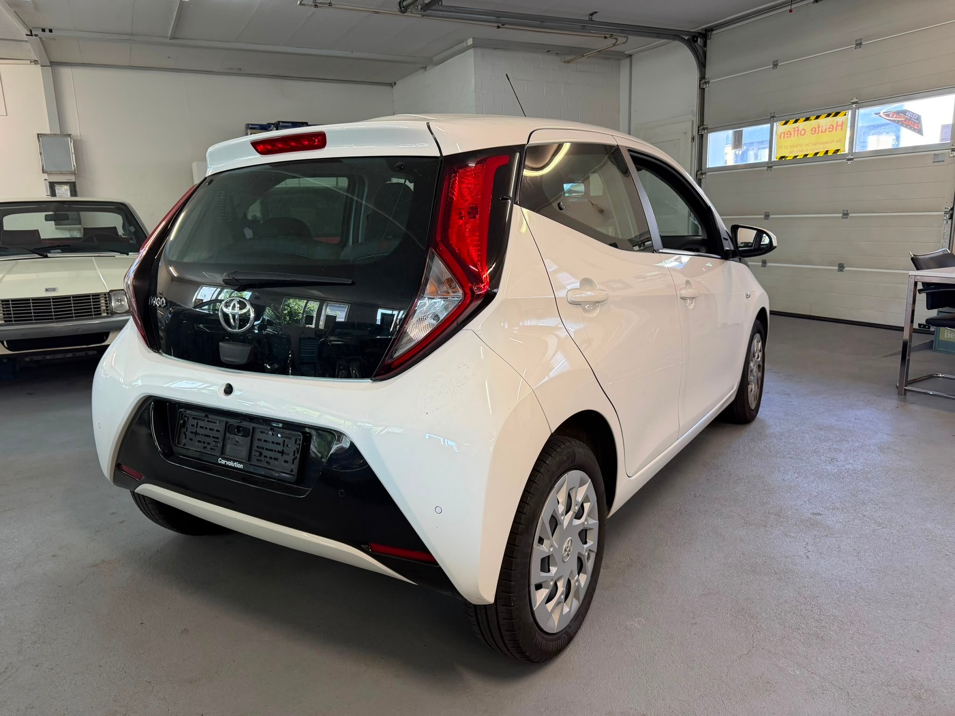 TOYOTA Aygo 1.0 VVT-i x-play-image-5