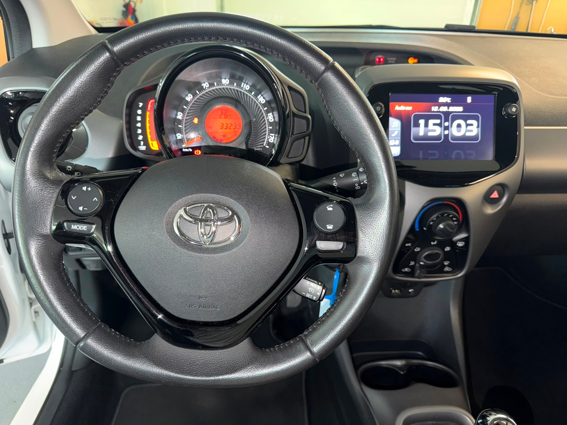 TOYOTA Aygo 1.0 VVT-i x-play-image-11