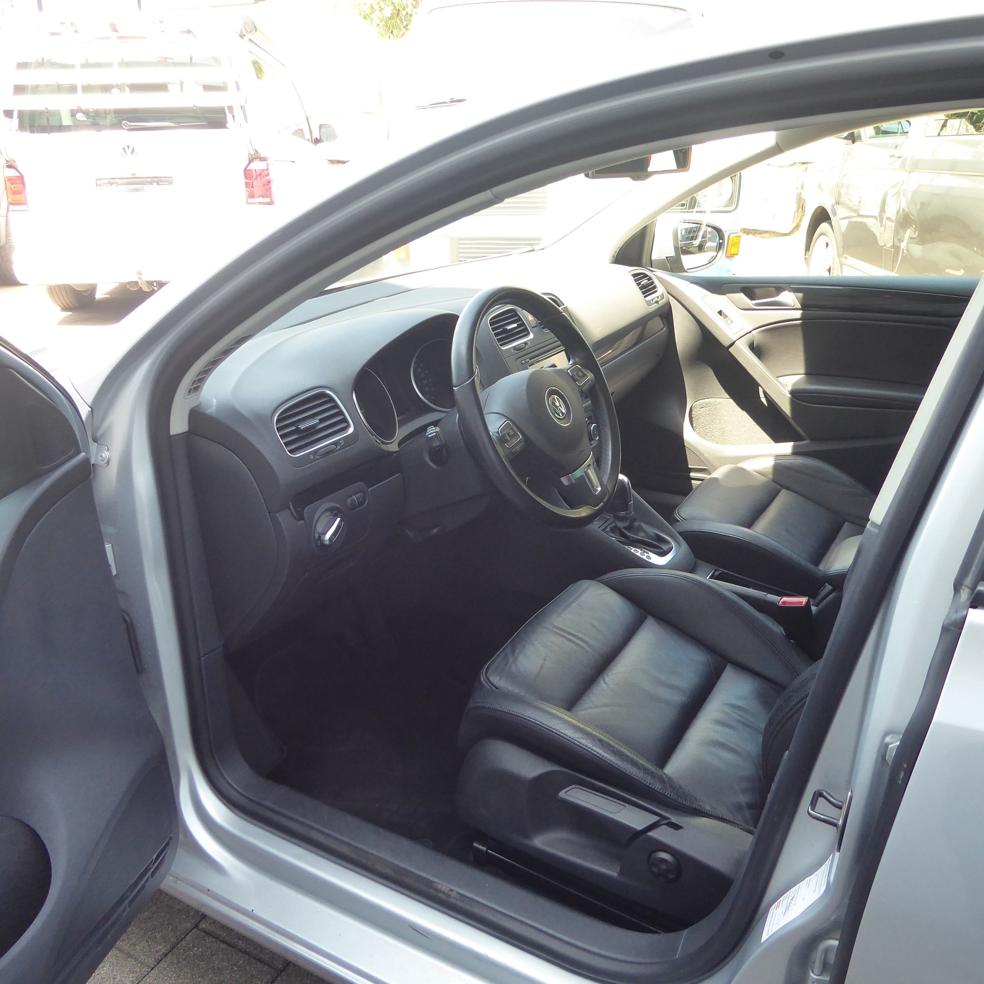 VW Golf 1.4 TSI Highline DSG-image-4