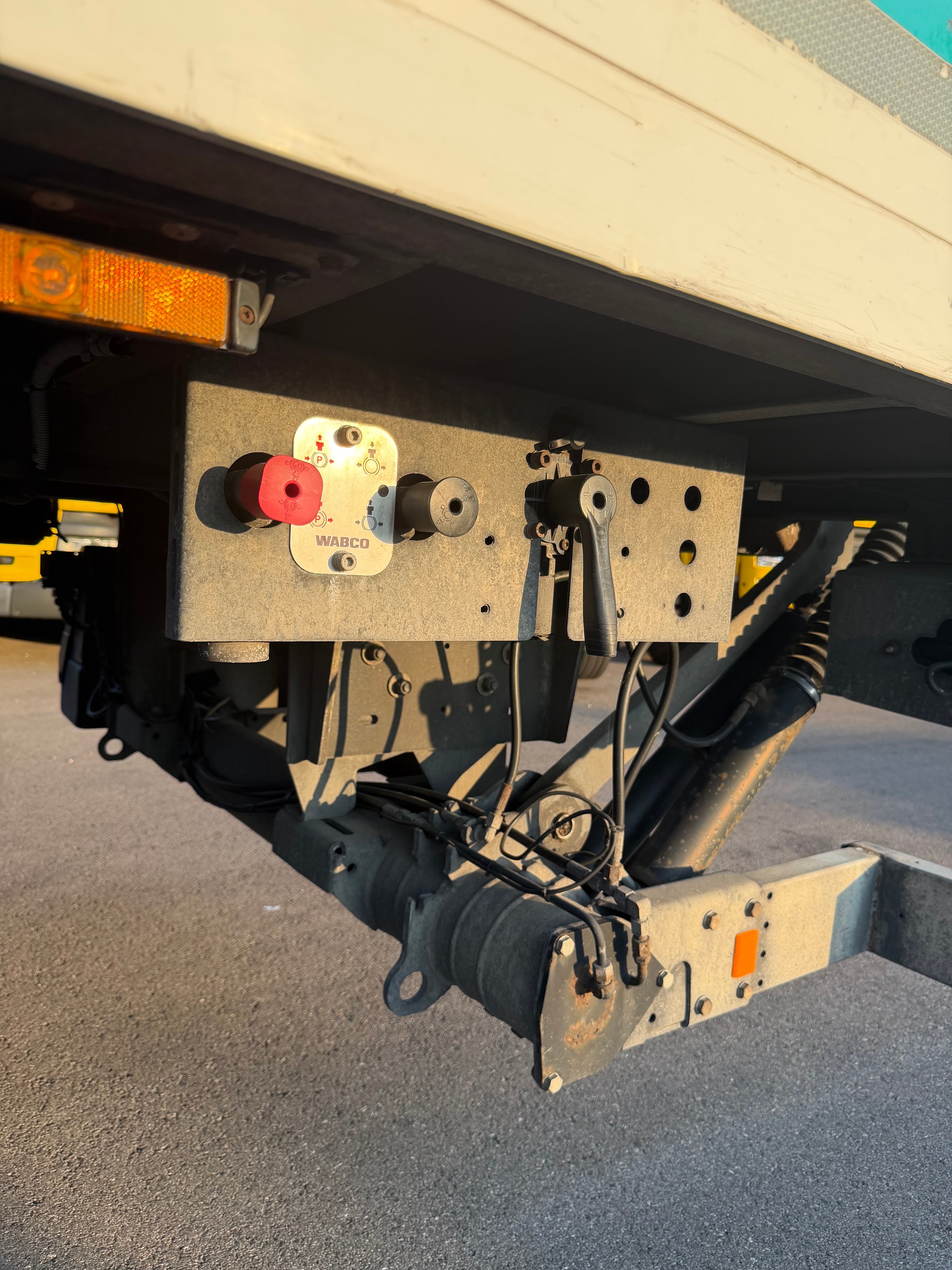 SWISS TRAILER Cityliner-image-5