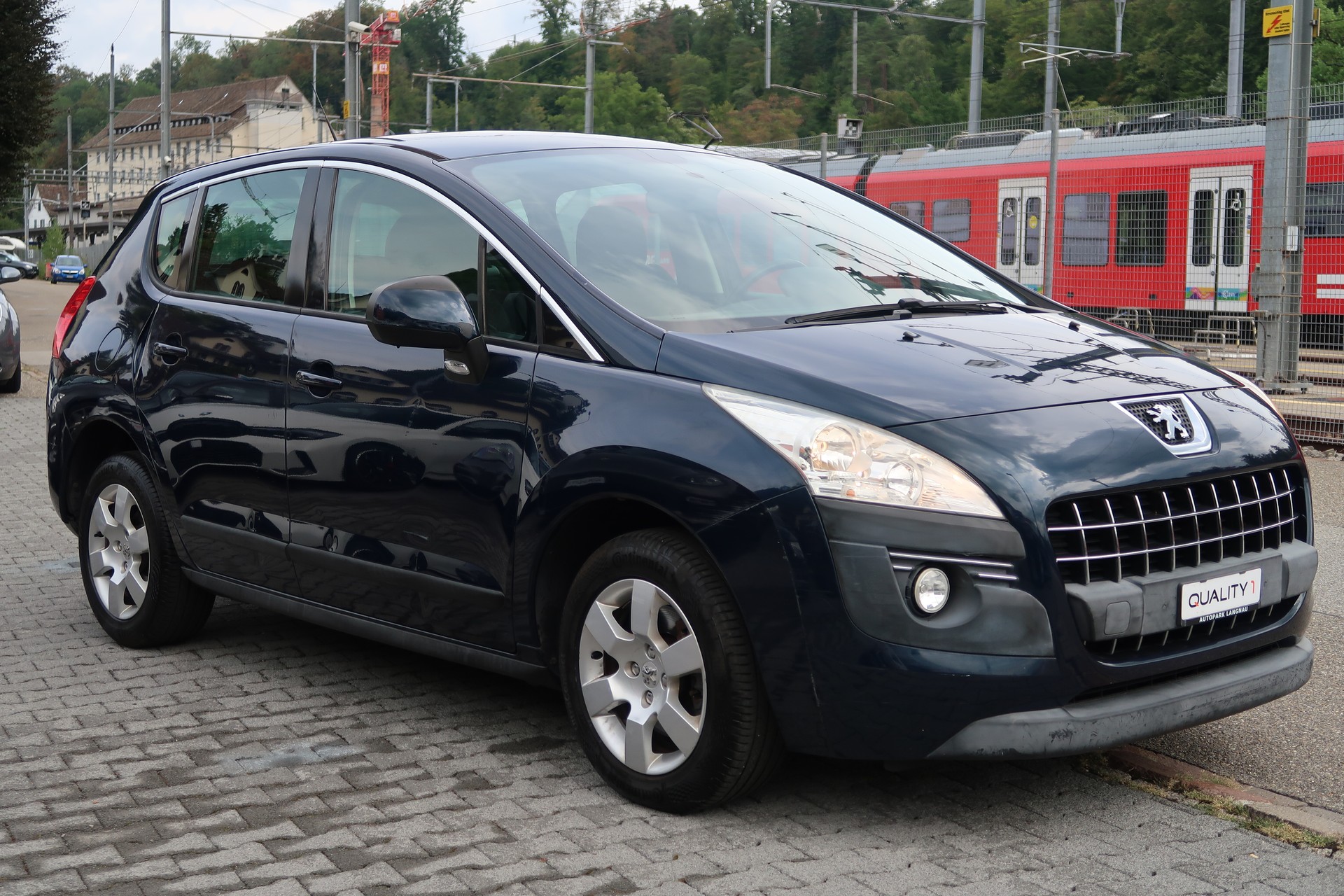 PEUGEOT 3008 1.6 16V T Sport Pack-image-2