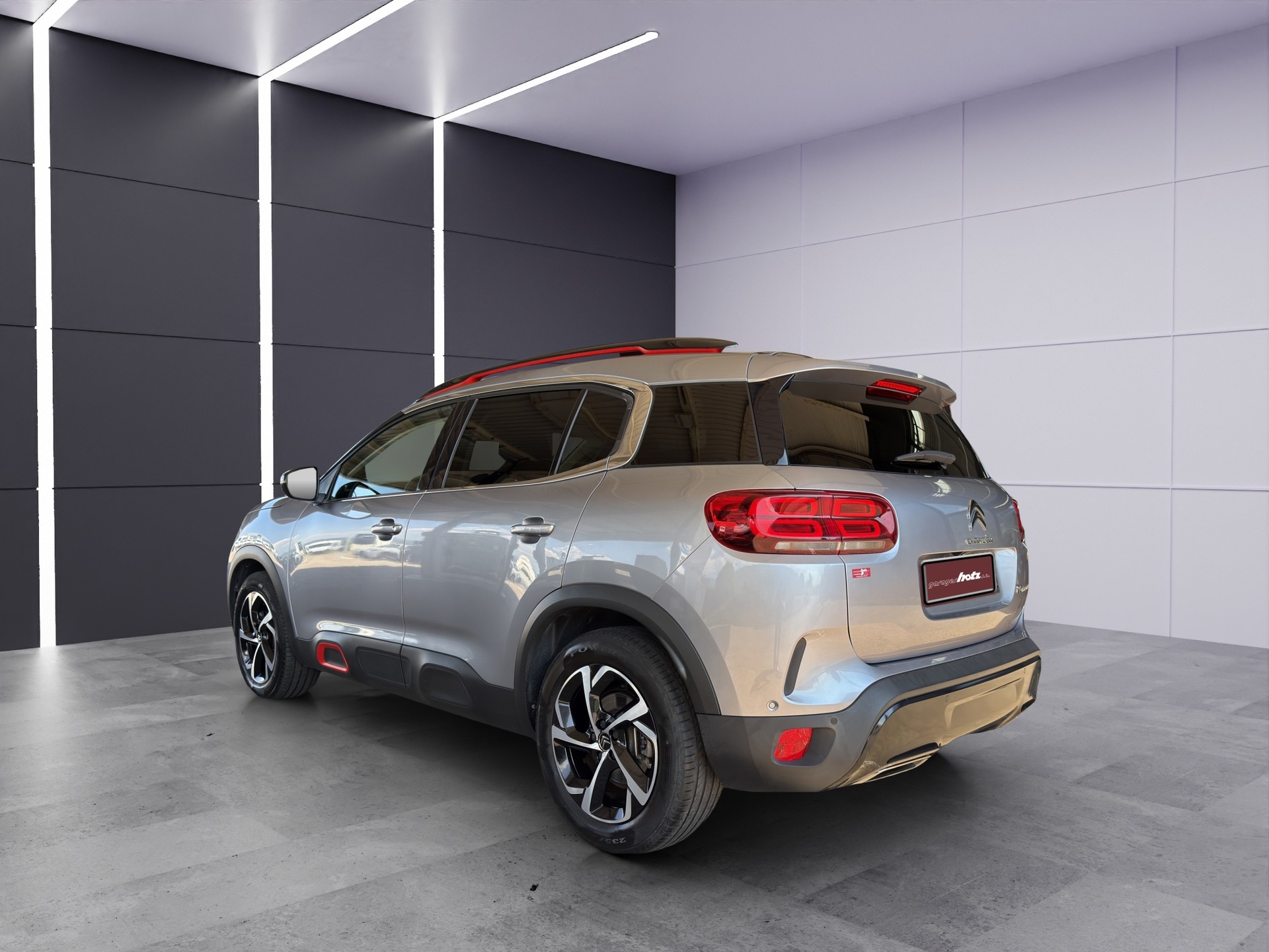 CITROEN C5 Aircross 1.6 Shine-showroom-element-2