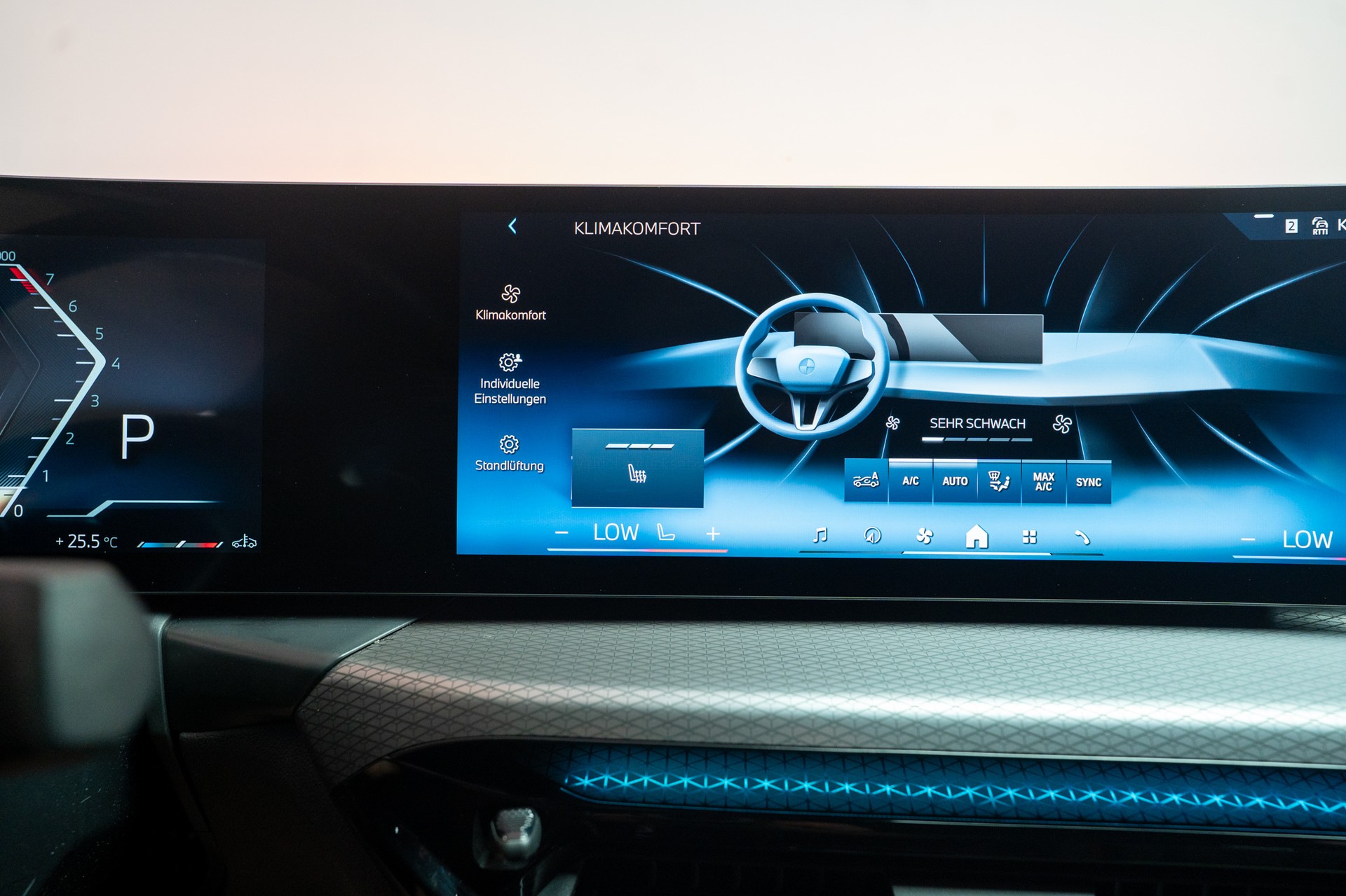 BMW 320i M Sport SAG / 360°Kamera / HeadUp / el.Heckklappe-image-25