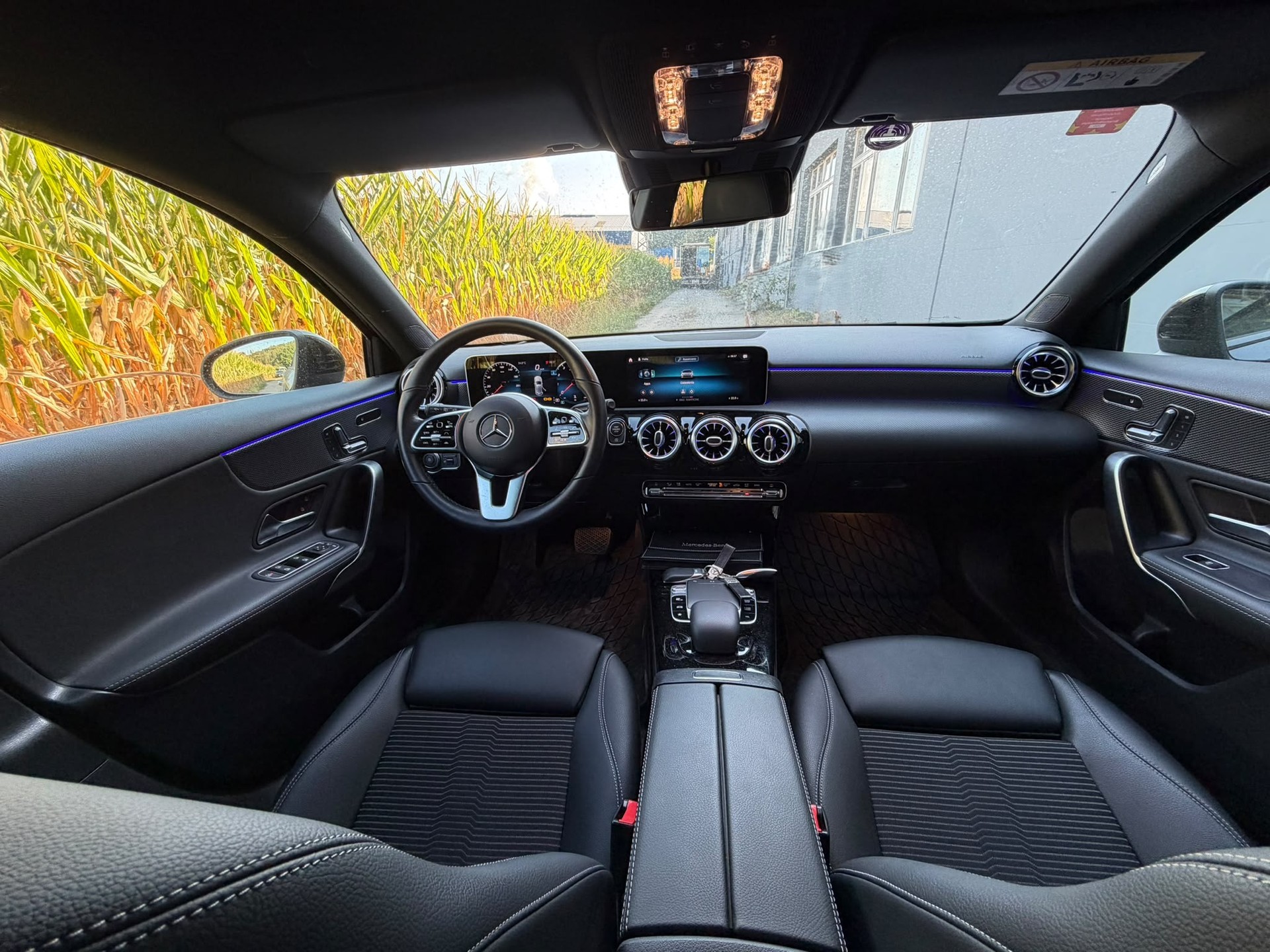 MERCEDES-BENZ A 180 7G-DCT-image-4