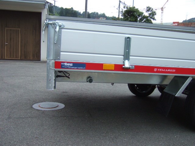 TEMARED Carplatform 4521S 3'500Kg Aluboden und Bordwände-image-3