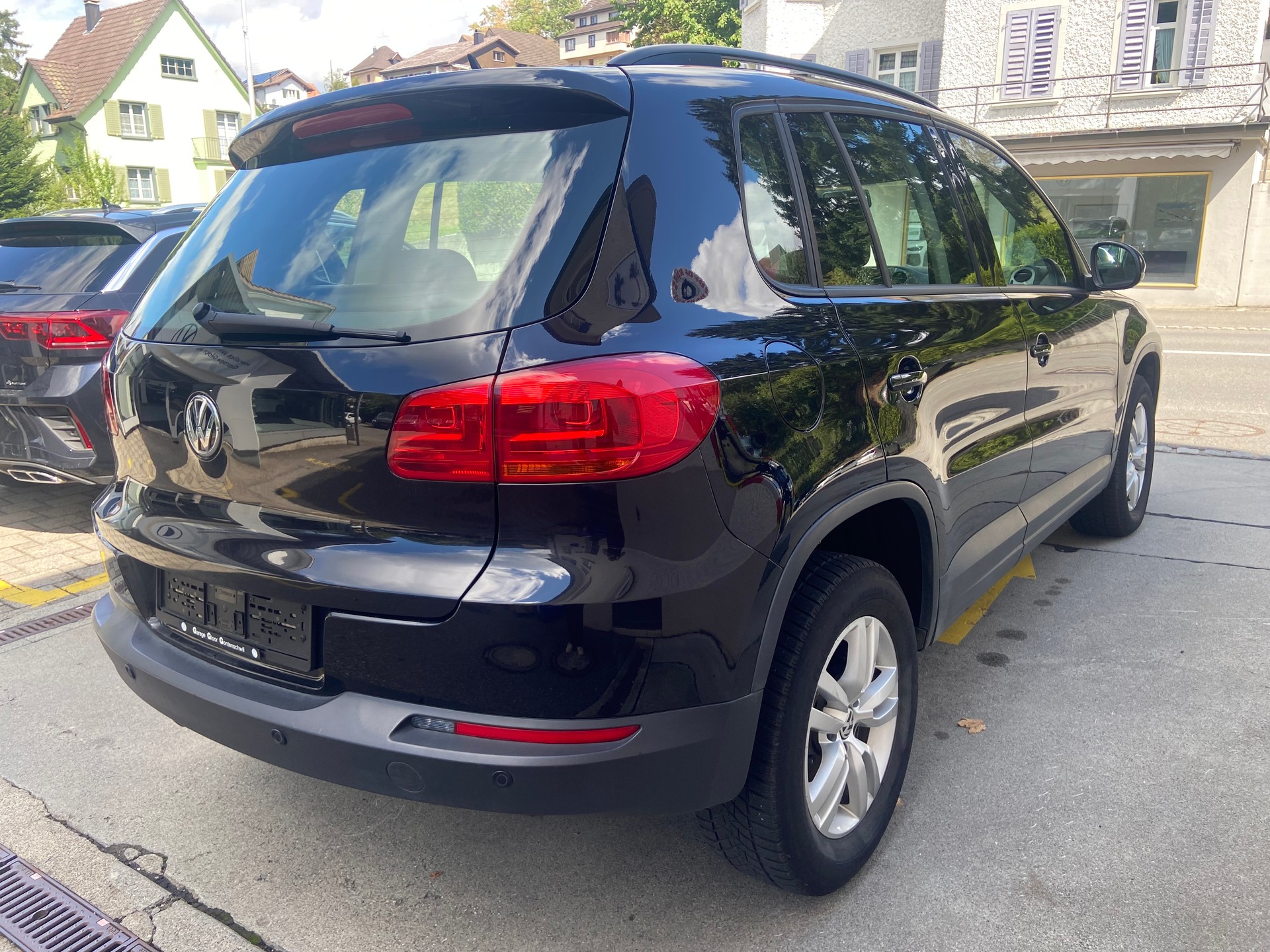 VW Tiguan 2.0 TDI BlueMotion Start 4Motion DSG-image-3