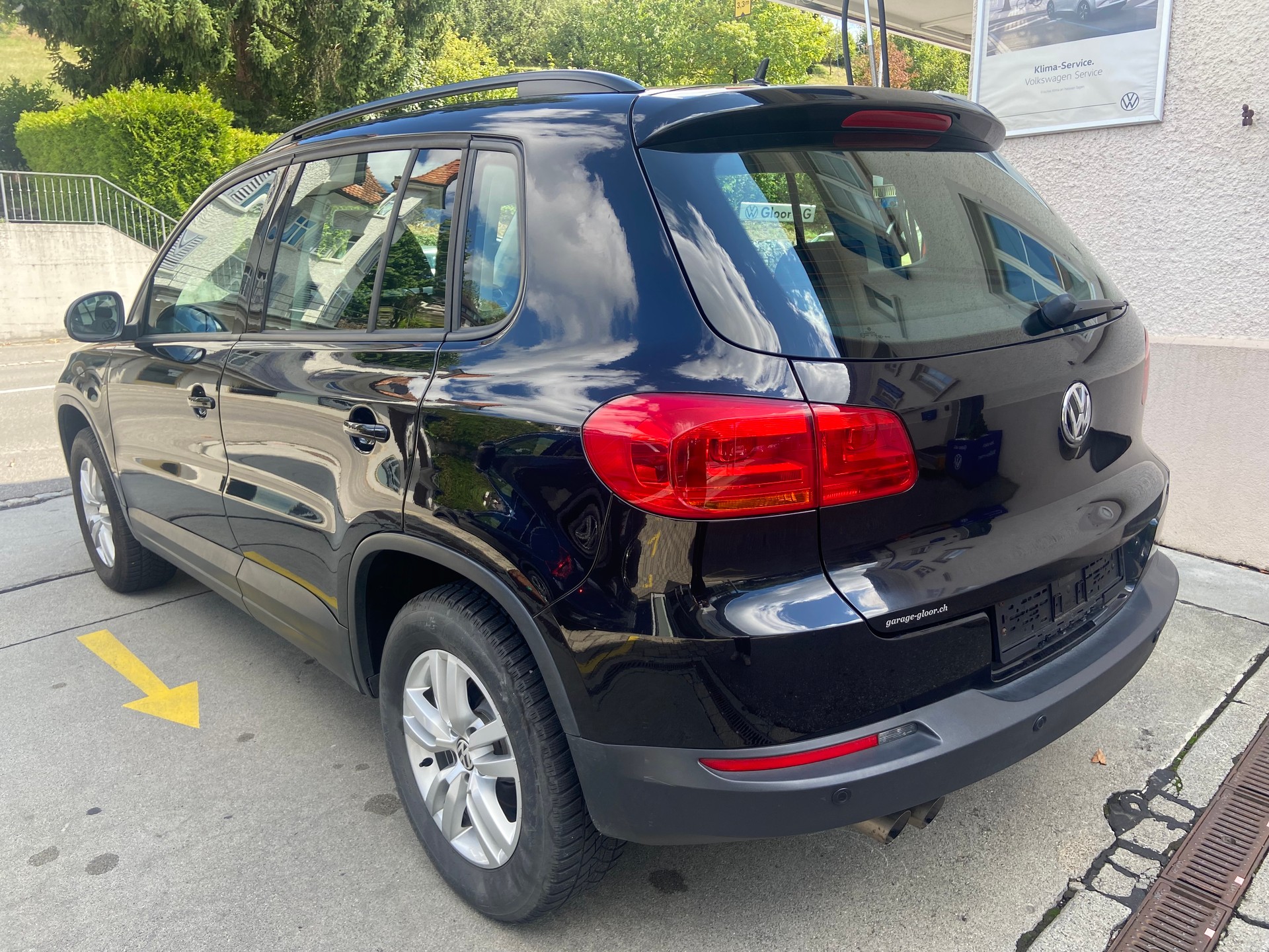 VW Tiguan 2.0 TDI BlueMotion Start 4Motion DSG-image-2