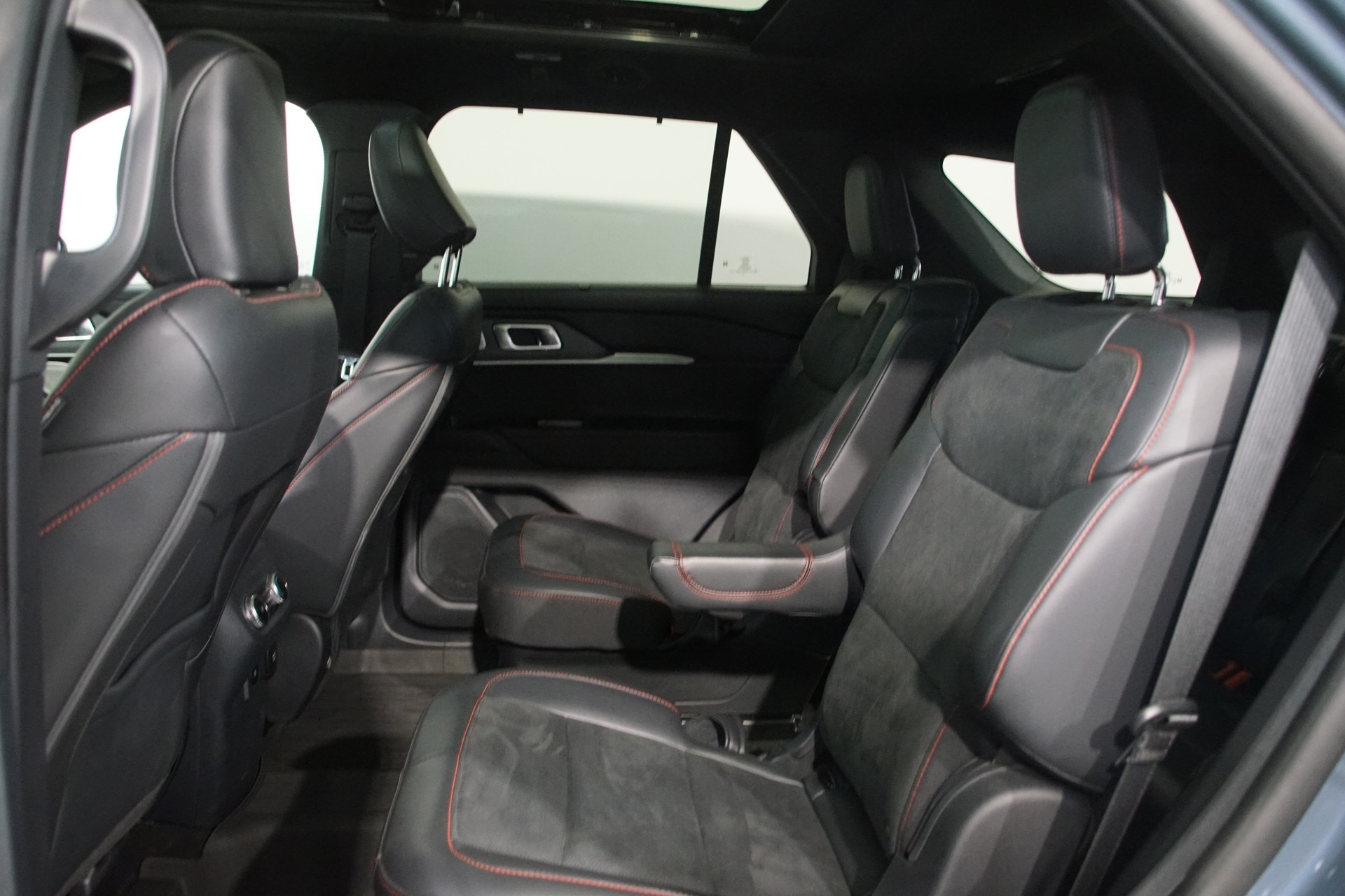 FORD Explorer 3.0 ST 407 PS Benzin 6 Pl.-image-15