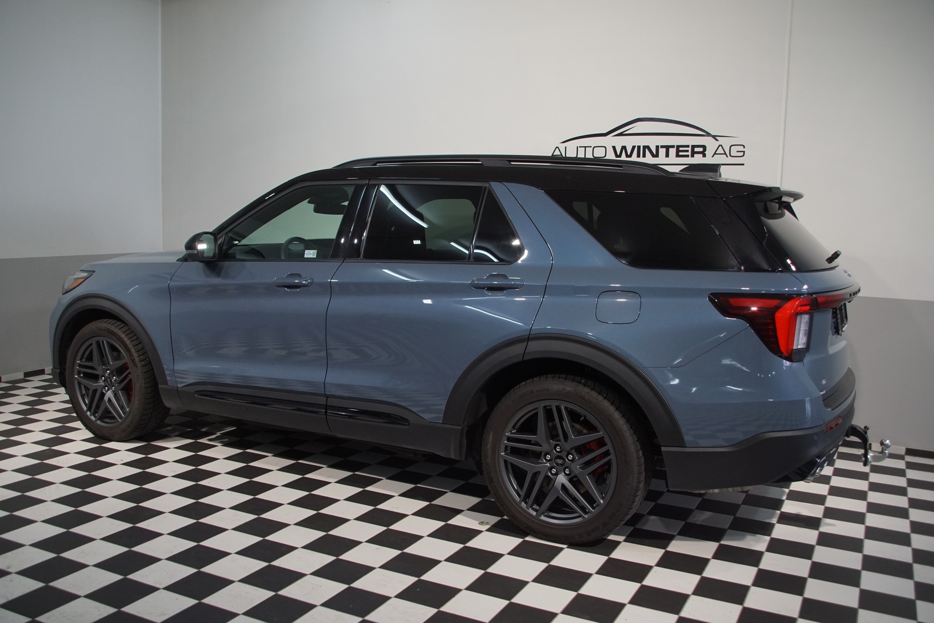 FORD Explorer 3.0 ST 407 PS Benzin 6 Pl.-image-6