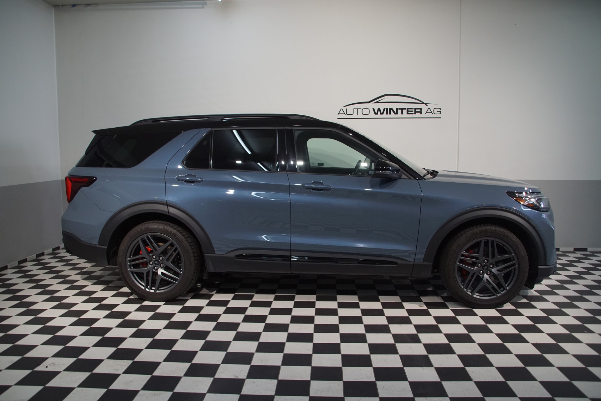 FORD Explorer 3.0 ST 407 PS Benzin 6 Pl.-image-4