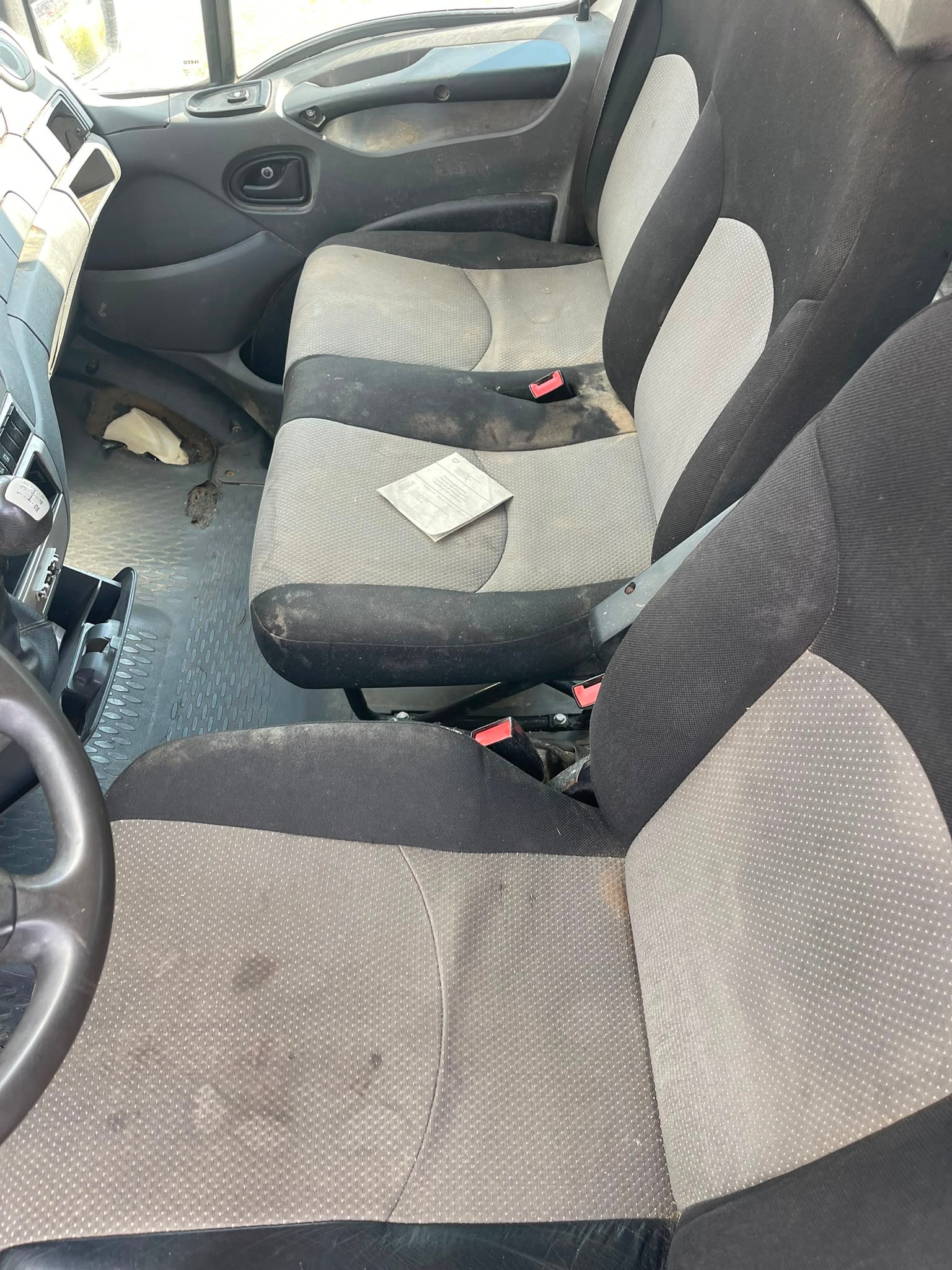IVECO 35 c 13-image-8