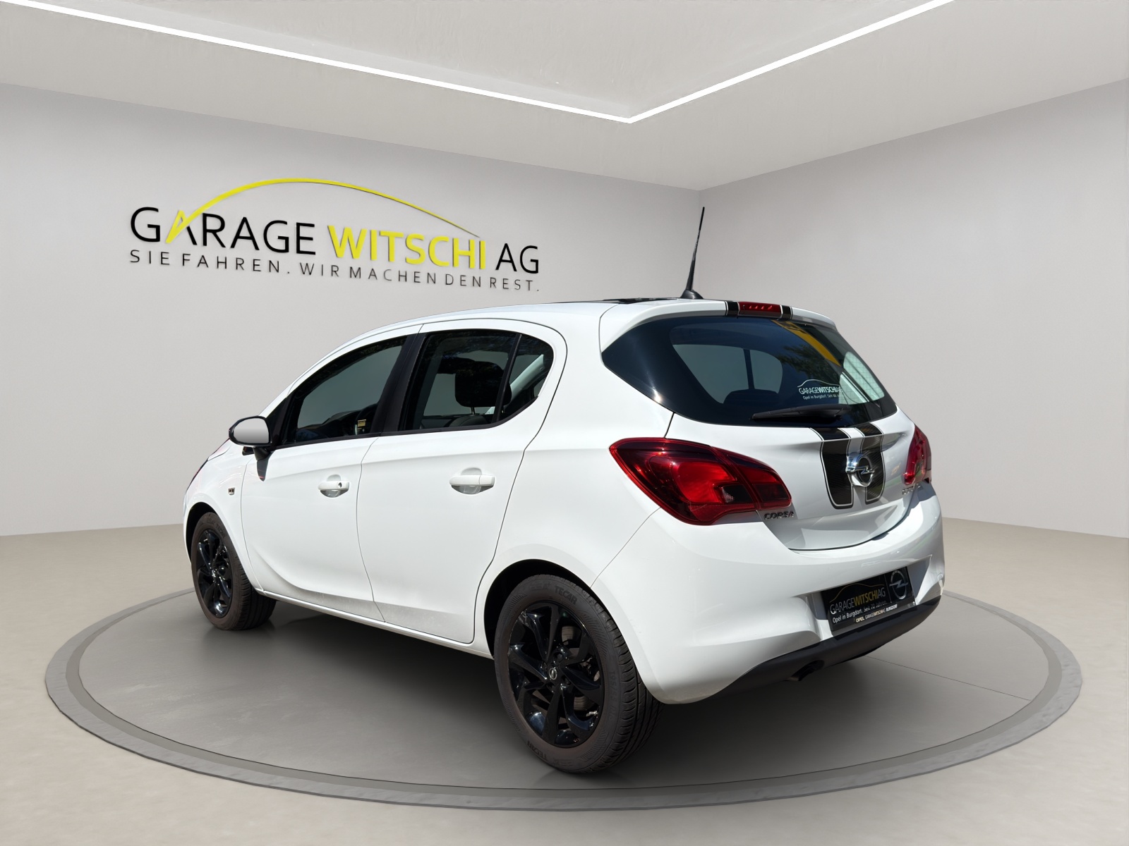 OPEL Corsa E 1.4 Turbo Color Edition-image-9