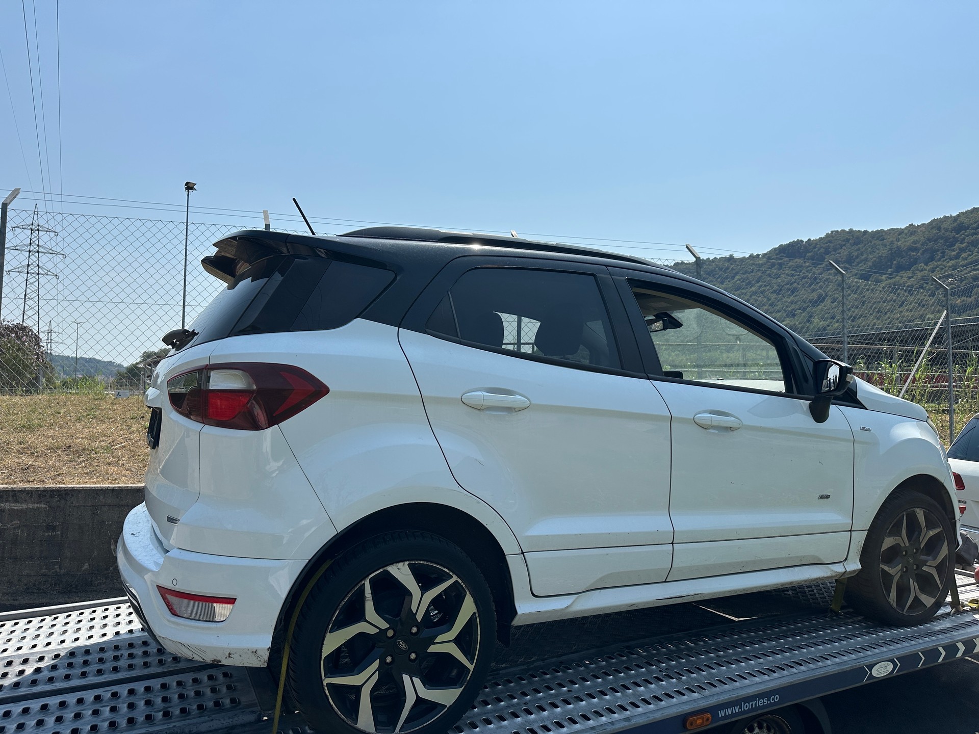 FORD EcoSport 1.5 TDCi ST-Line AWD-image-4