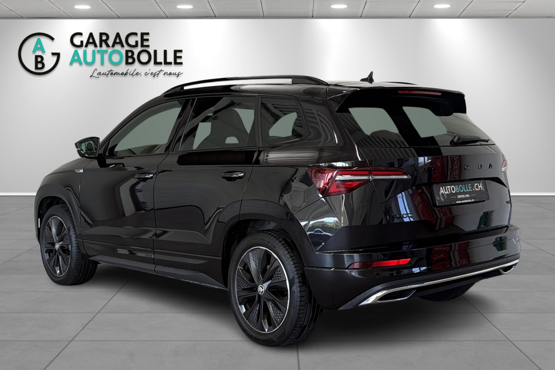 SKODA Karoq 2.0 TSI SportLine 4x4 DSG-image-4