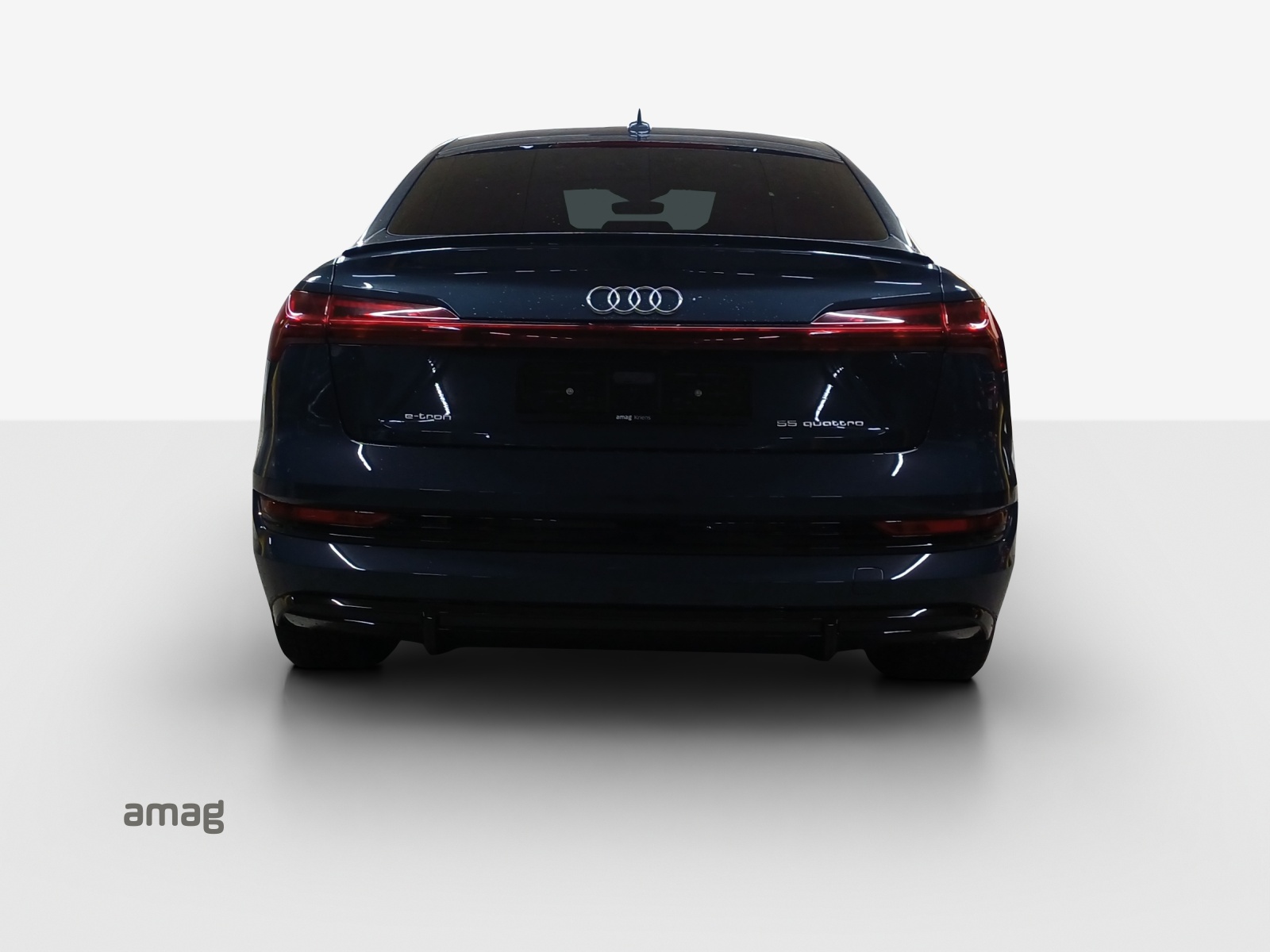 AUDI e-tron 55 Sportback S Line quattro-image-4