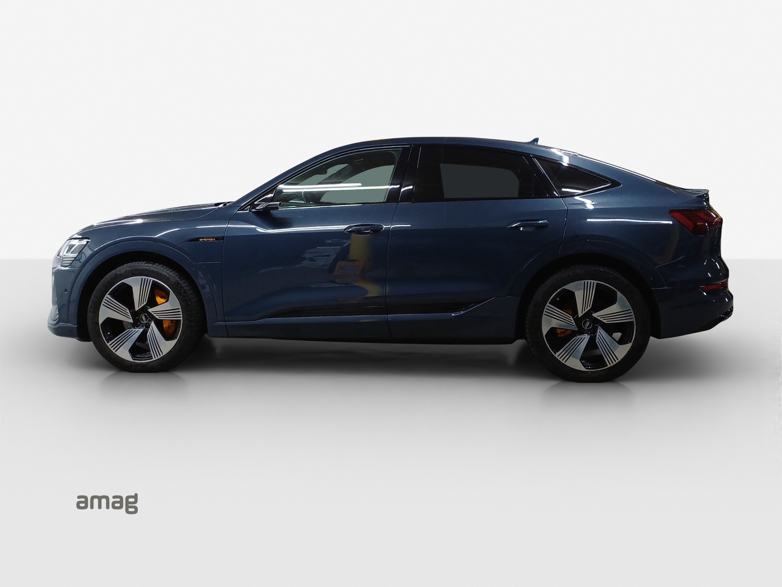 AUDI e-tron 55 Sportback S Line quattro-image-1