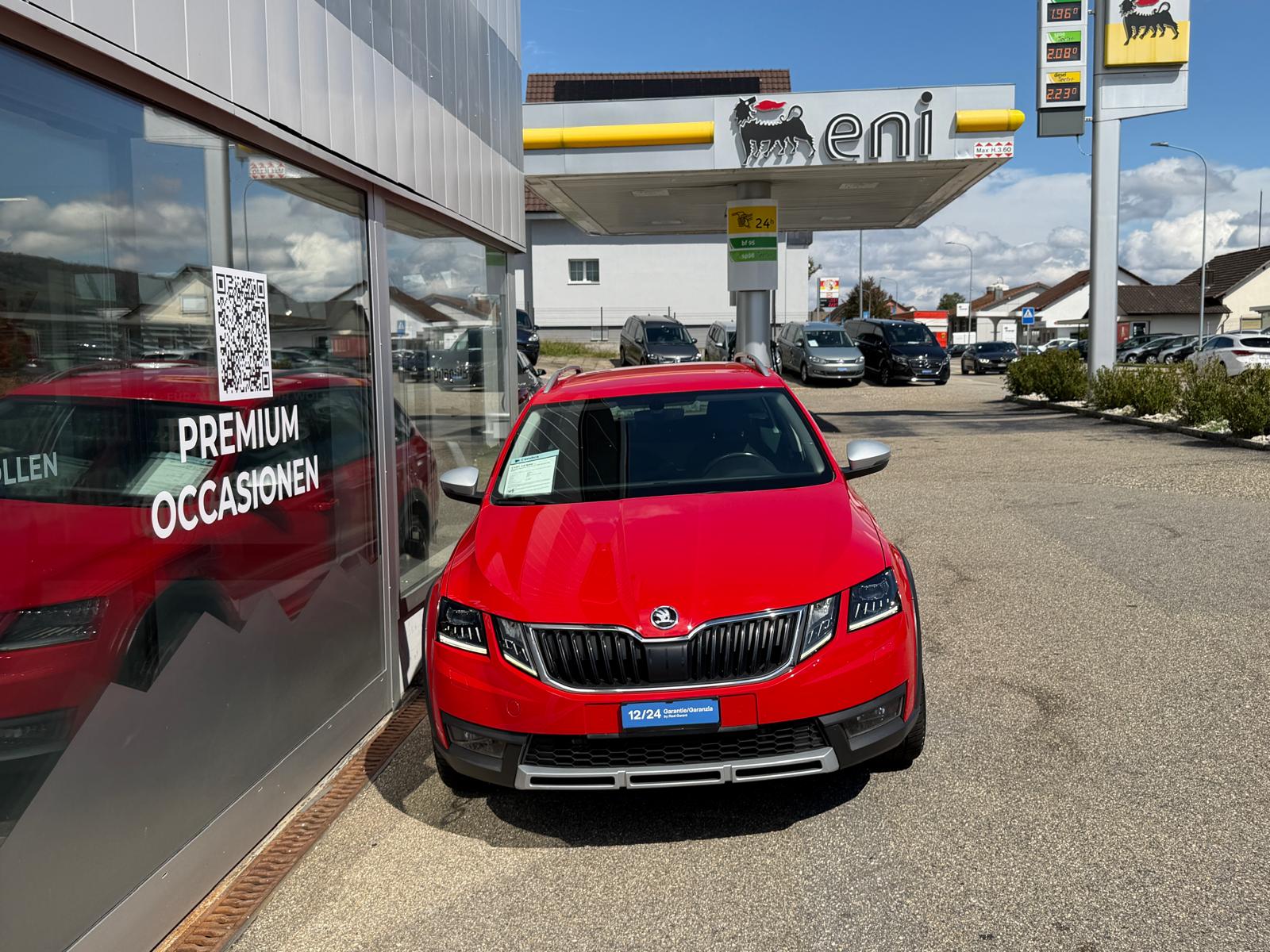 SKODA Octavia Combi 2.0 TDI Scout 4x4 DSG-image-1