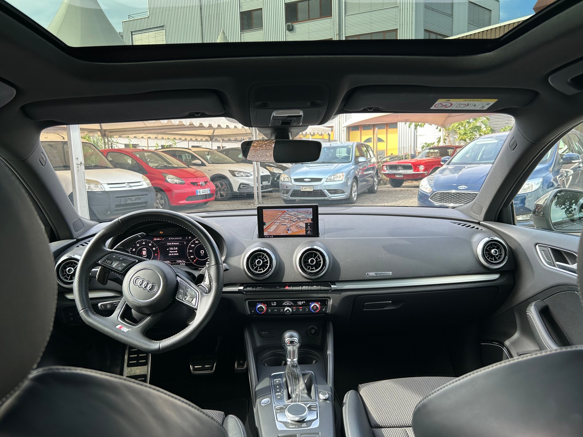 AUDI A3 Sportback 1.5 TFSI S-tronic Sport-image-10