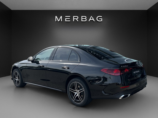 MERCEDES-BENZ E 220 d 4Matic-image-1