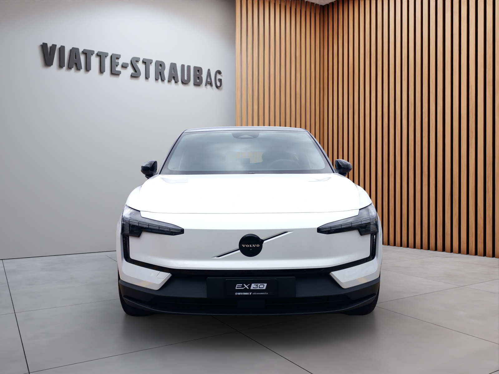 VOLVO EX30 E60 Twin Ultra Performance Sw. Black Ed. AWD-image-3