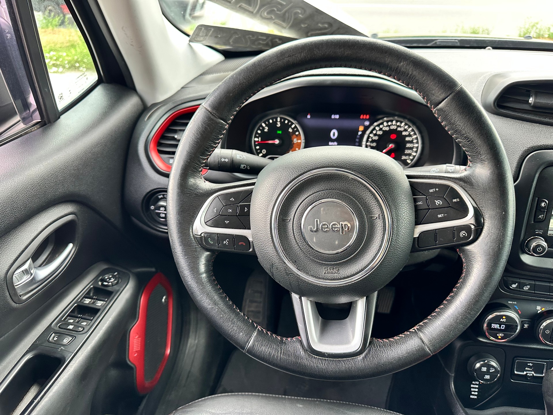 JEEP Renegade 2.0 CRD Trailhawk AWD + Low Range 9ATX-image-12