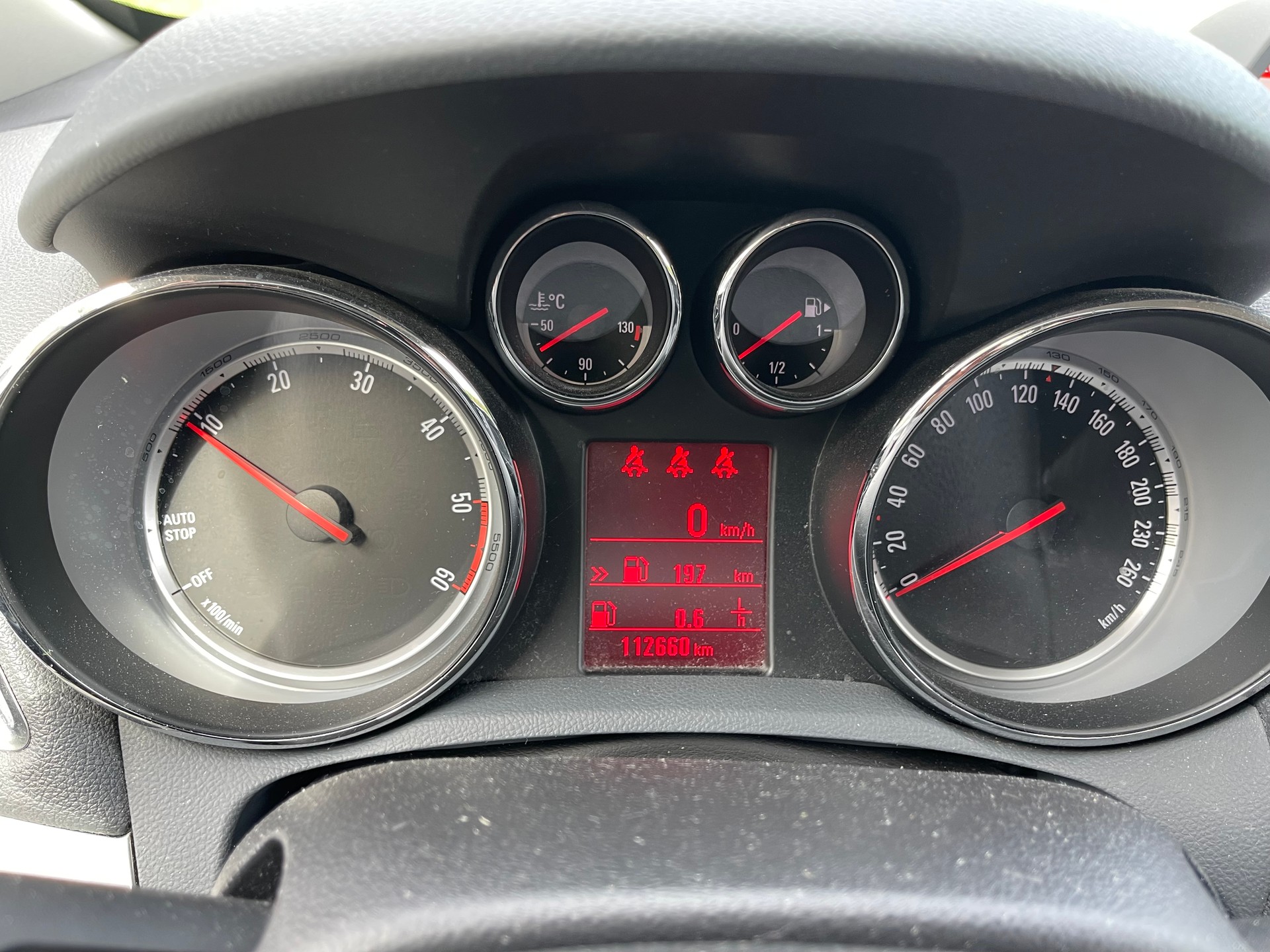 OPEL Mokka 1.6 CDTi Color Edition 4WD-image-11