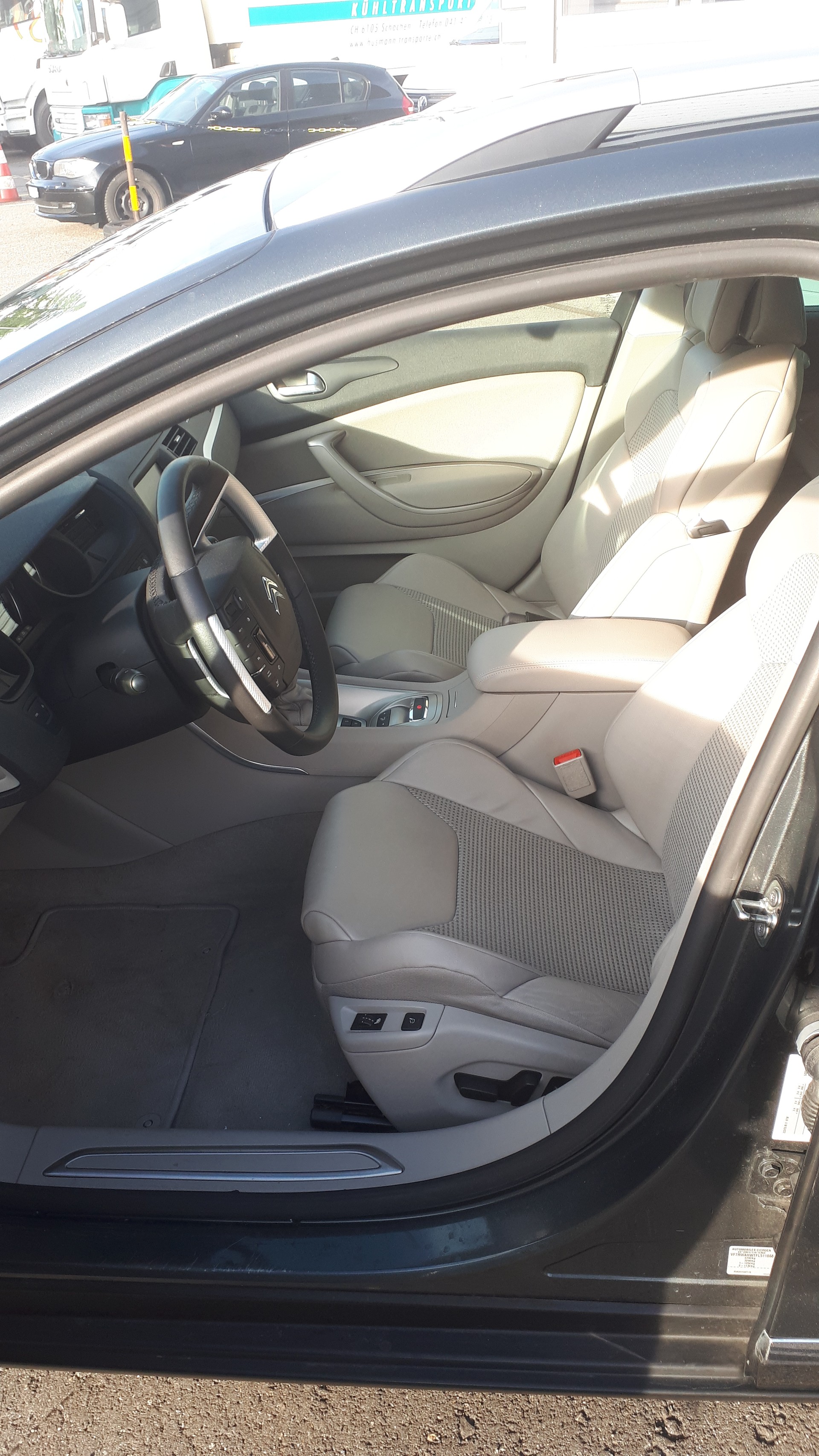 CITROEN Citroen C5 2.0 HDi 180 PS Exclusiv Tourer Automatic-image-4