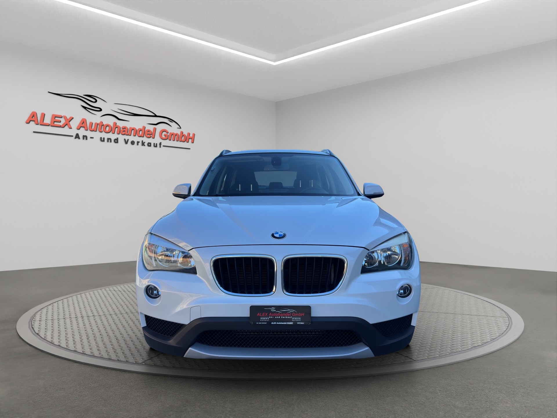 BMW X1 xDrive 28i xLine Steptronic-image-1