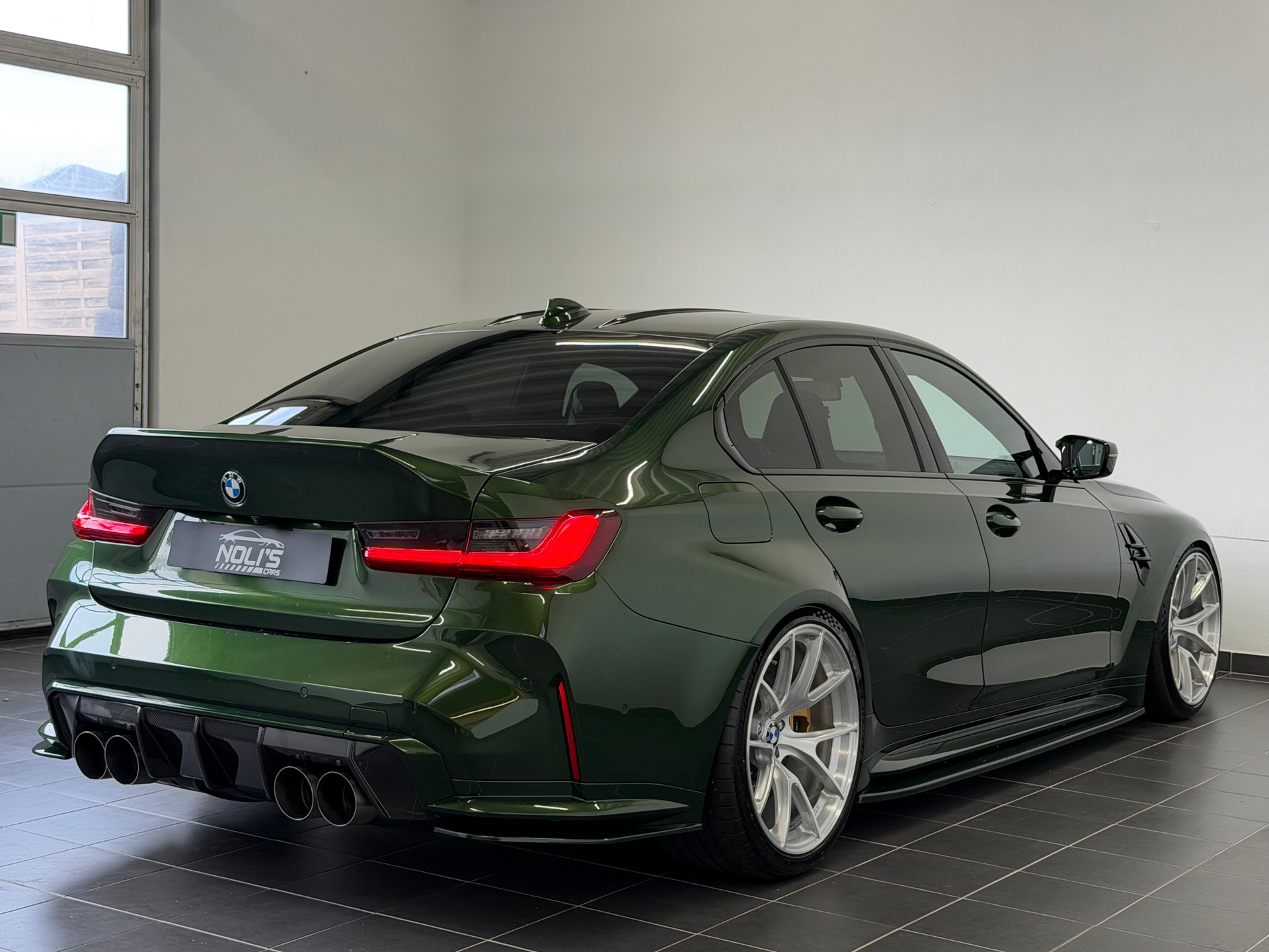 BMW M3 Competition M xDrive-image-6