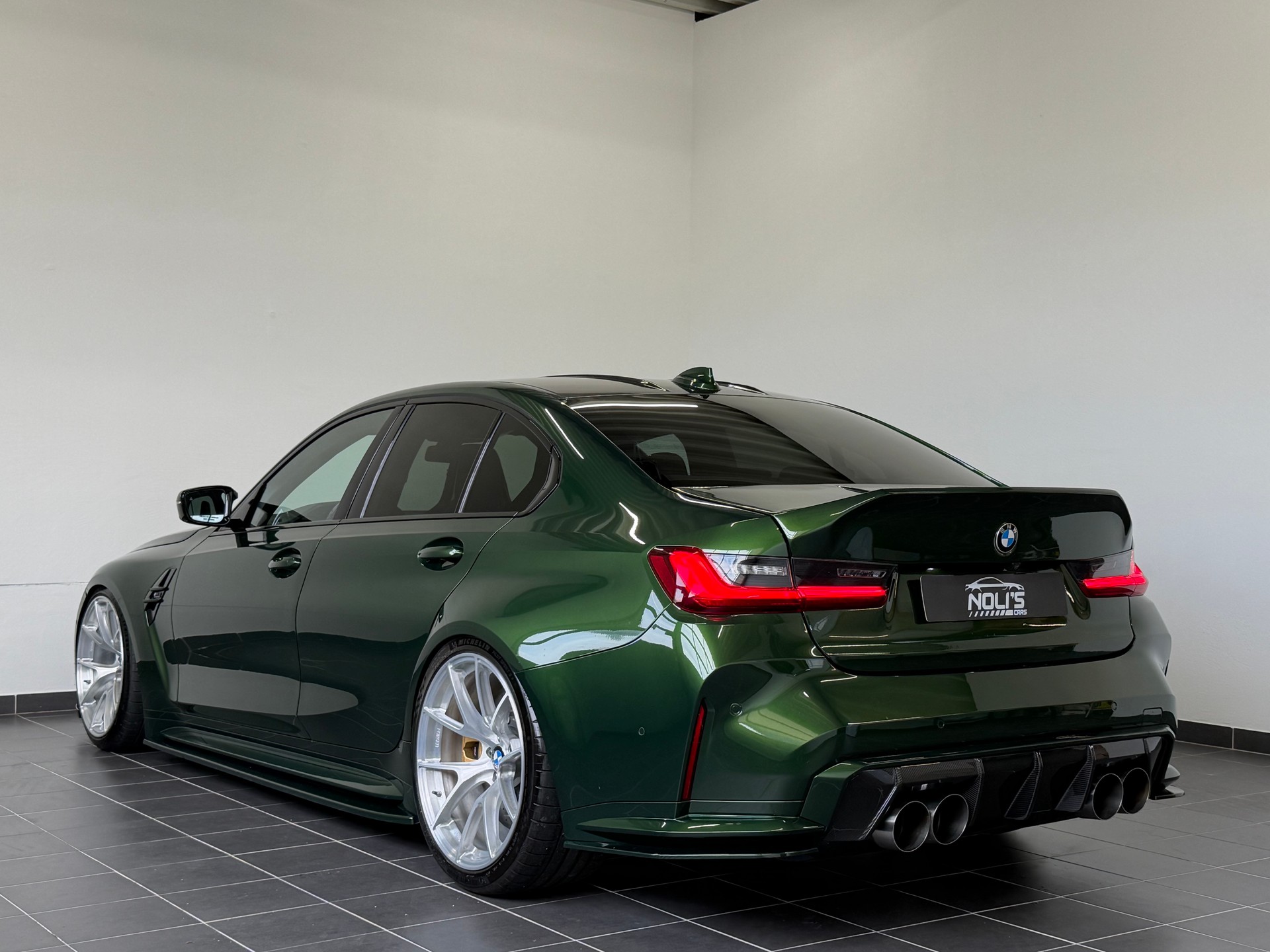 BMW M3 Competition M xDrive-image-7