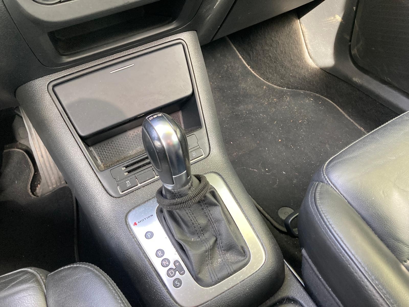 VW Tiguan 2.0 TSI Team DSG-image-11