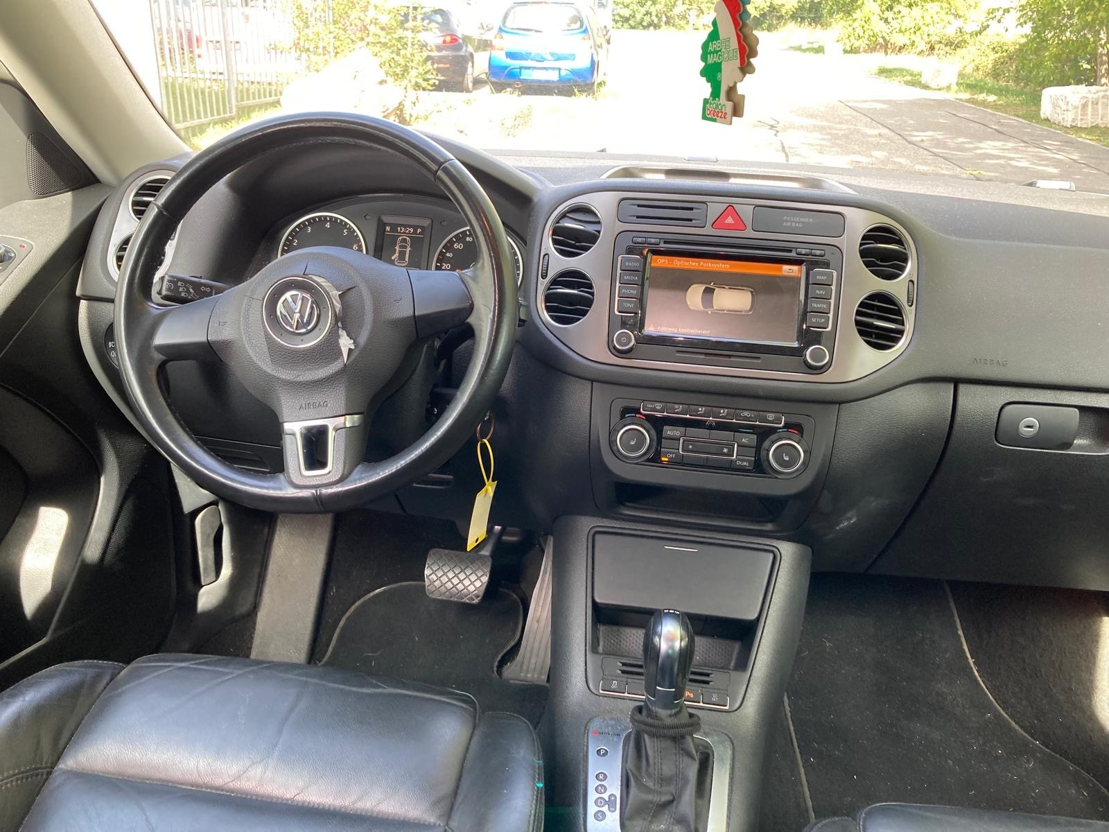 VW Tiguan 2.0 TSI Team DSG-image-8