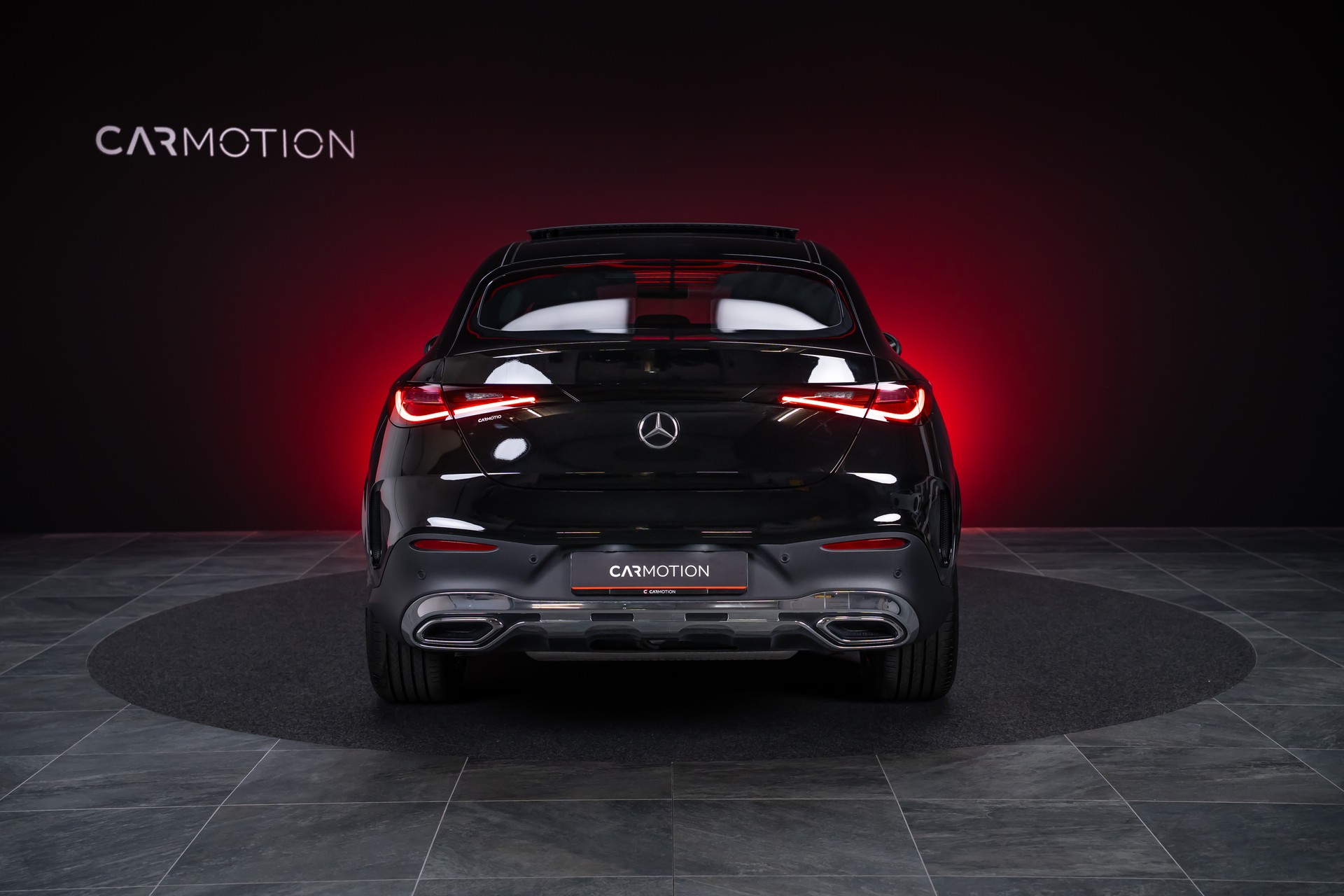 MERCEDES-BENZ GLC 300 AMG Line 4matic Coupé / Panorama-Glasdach / Burmester / 360°Kamera-image-6