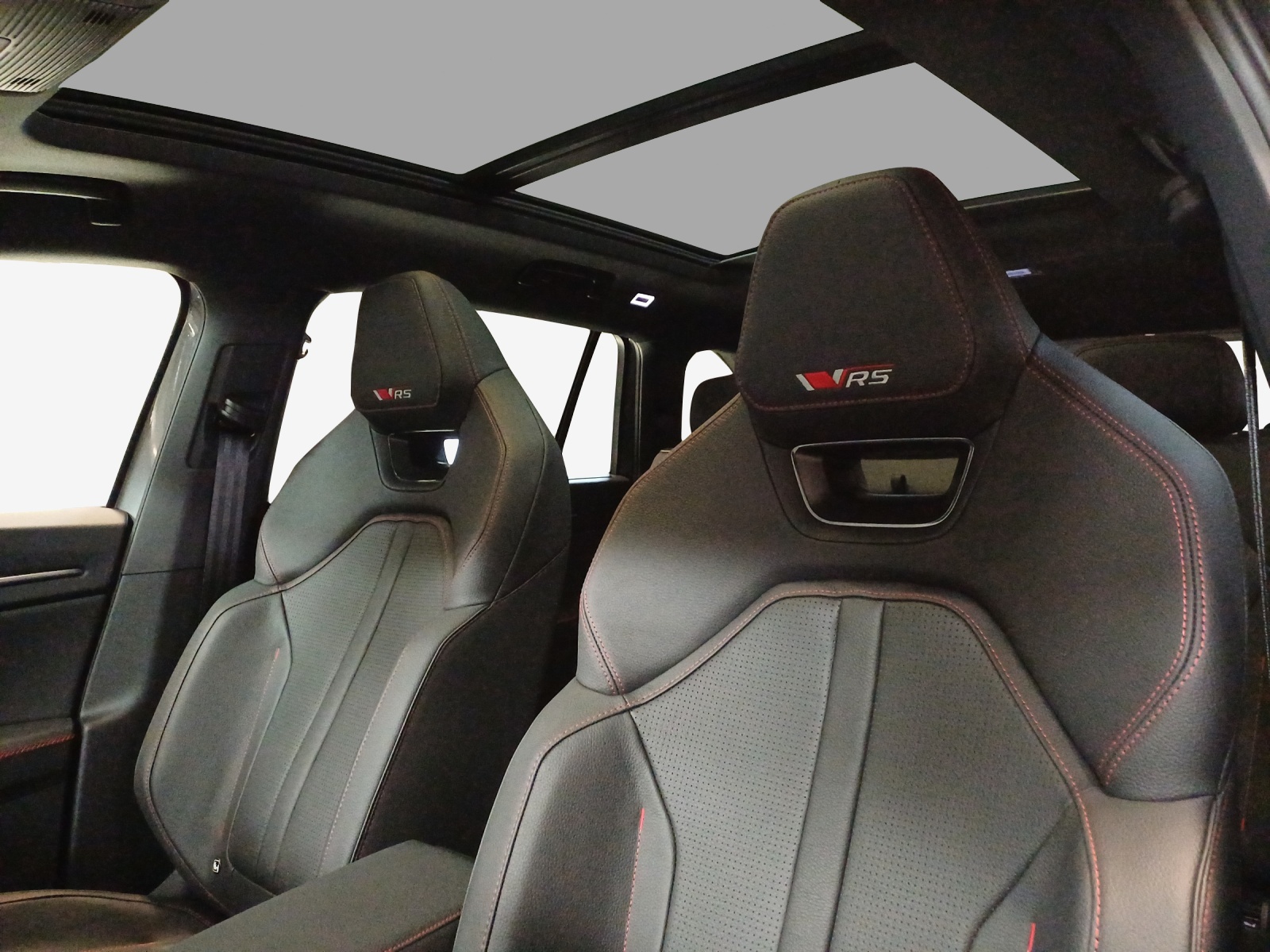 SKODA Kodiaq 2.0 TSI RS 4x4-image-11