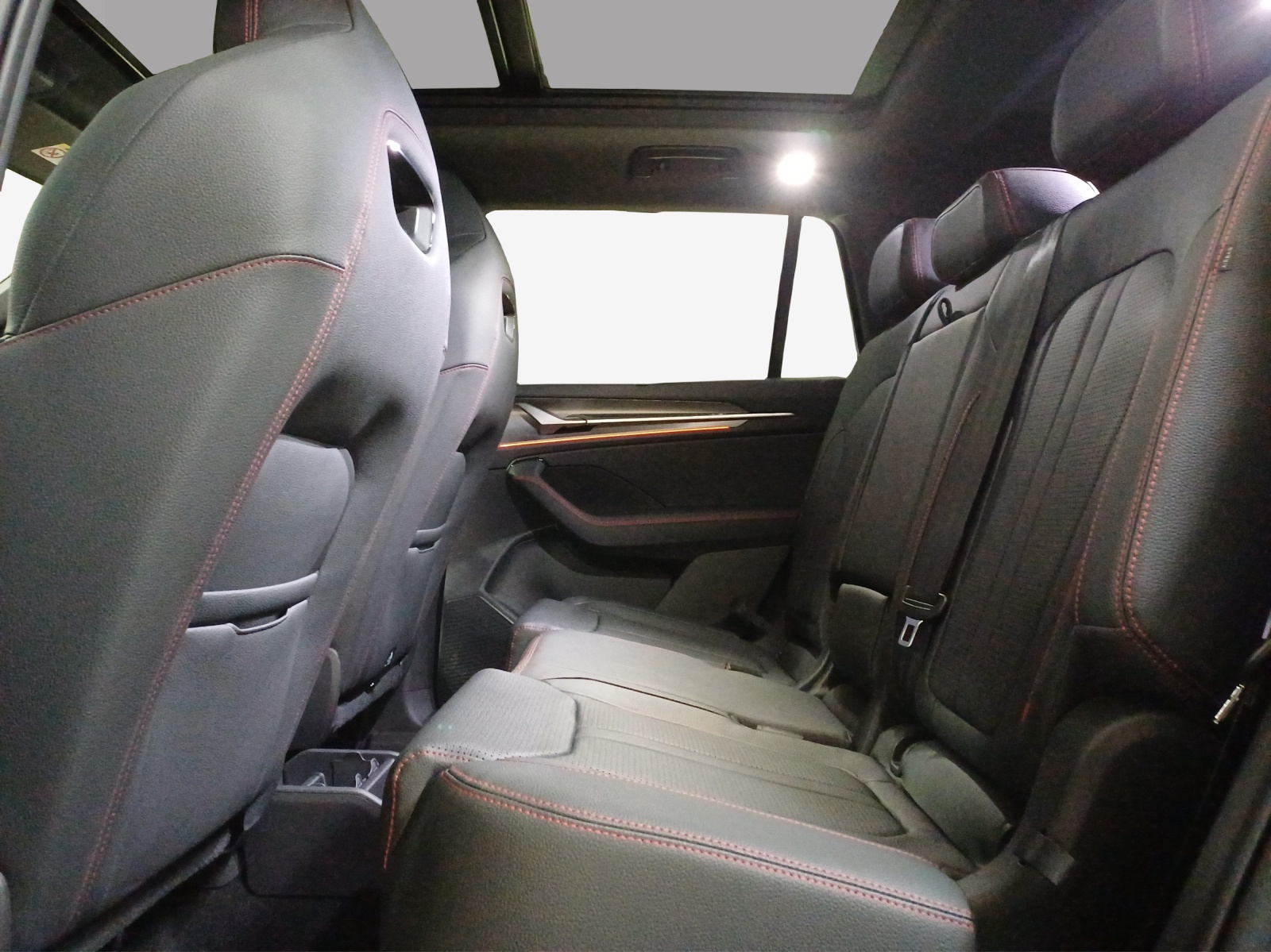 SKODA Kodiaq 2.0 TSI RS 4x4-image-14