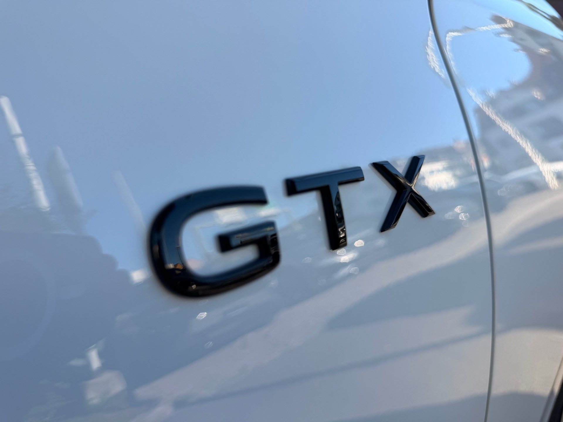 VW ID.7 TOURER GTX 340 PS 4MOTION *** VOLLAUSSTATTUG IN GLETSCHERWEISS ***-image-31
