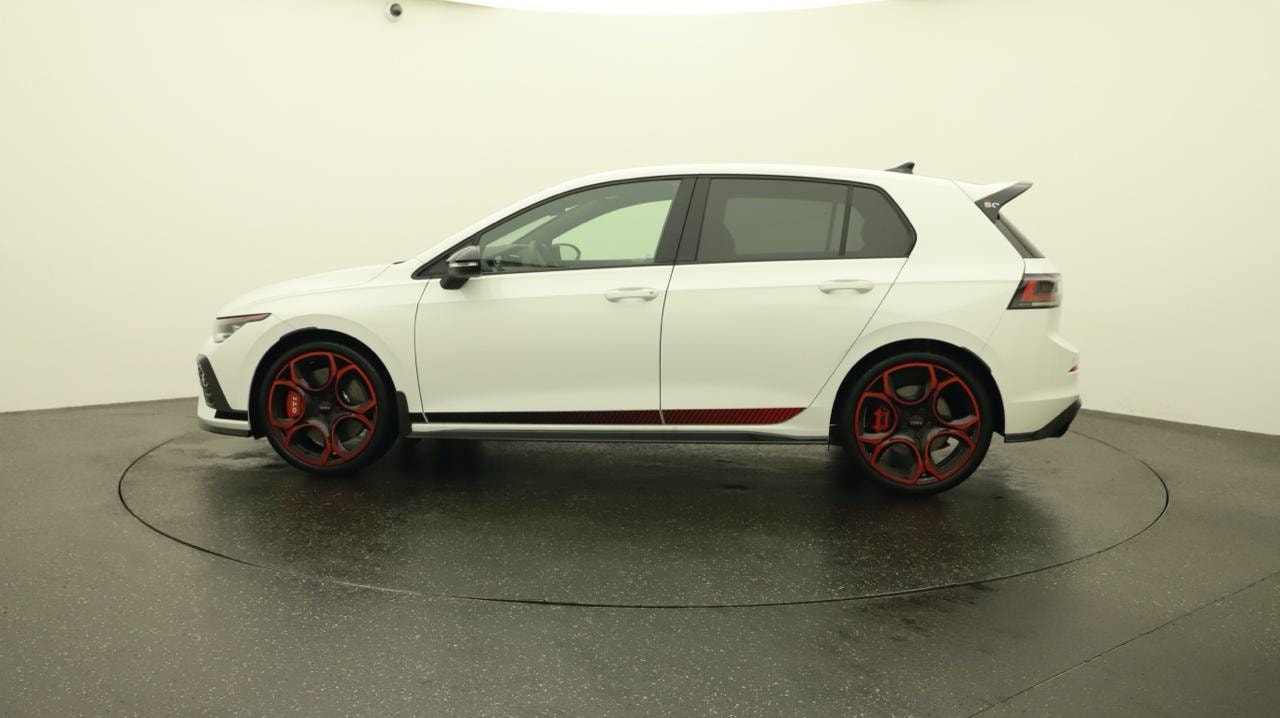 VW Golf 2.0 TSI GTI Edition 50 DSG-image-1