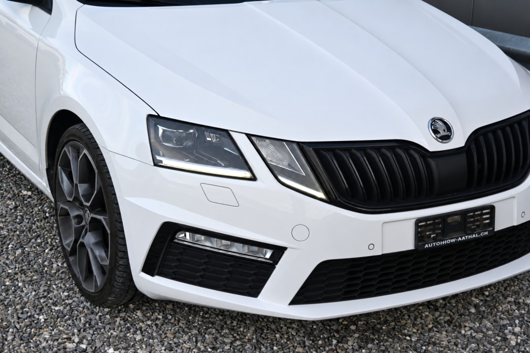 SKODA Octavia 2.0 TDI RS-image-14