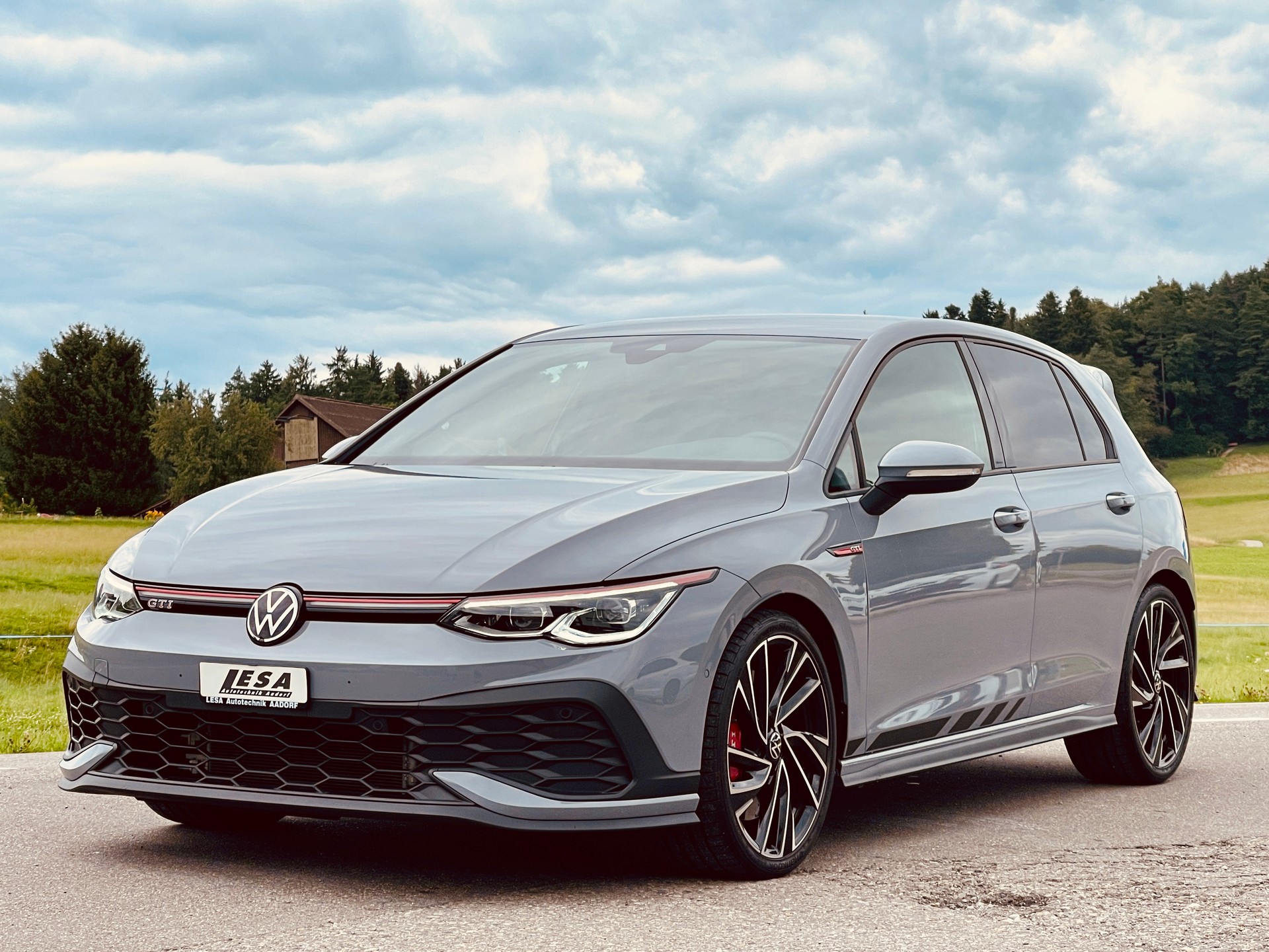 VW Golf 2.0 TSI GTI Clubsport DSG-image-0
