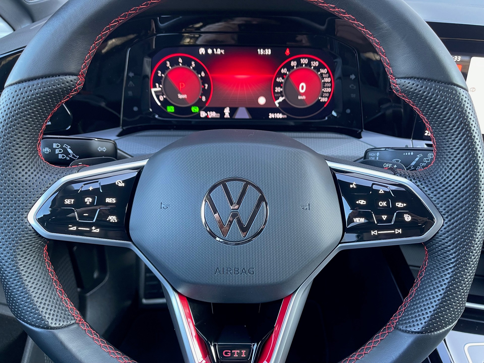 VW Golf 2.0 TSI GTI Clubsport DSG-image-24