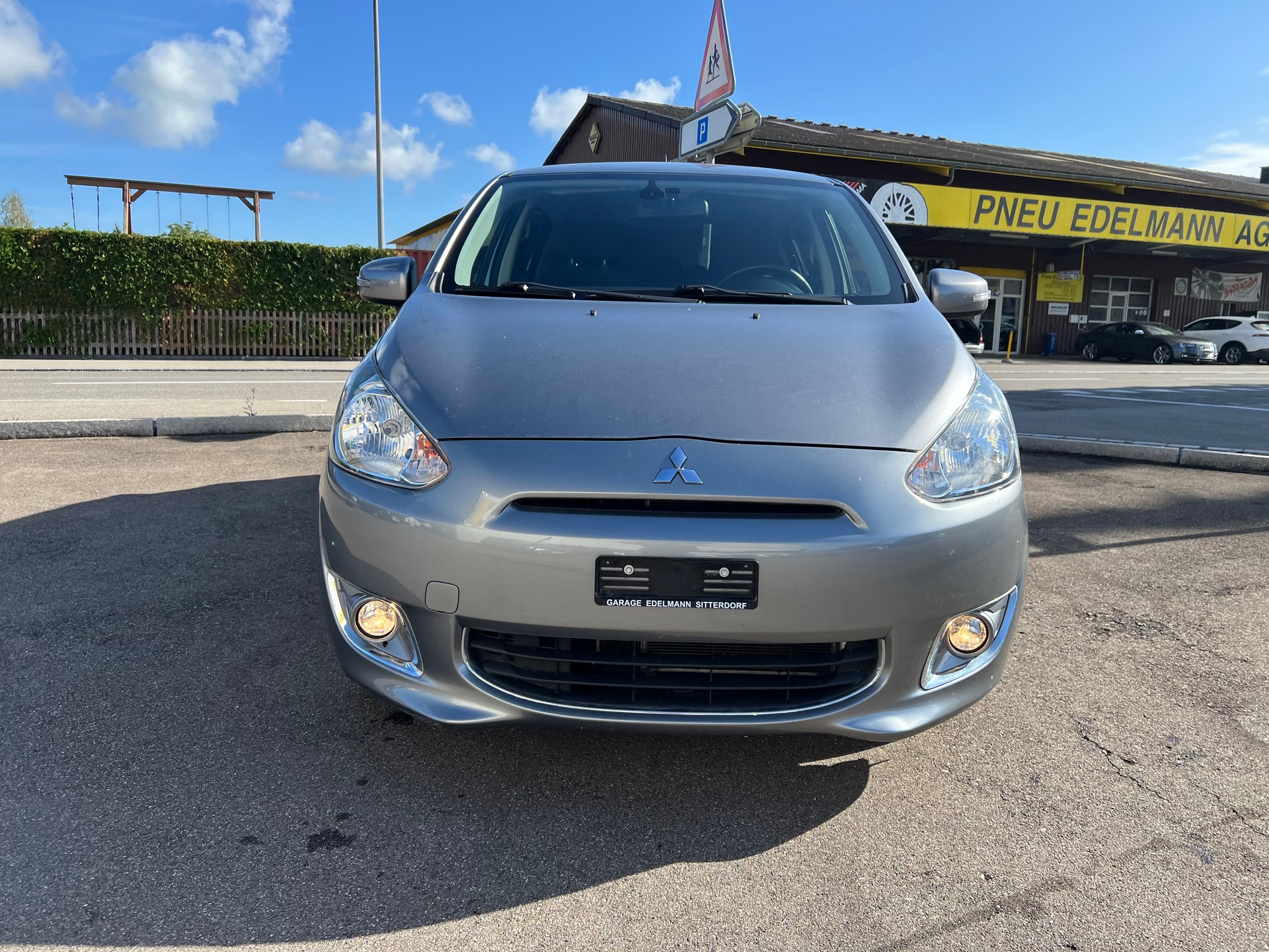 MITSUBISHI Space Star 1.2 Navigator Color Celebration CVT-image-3