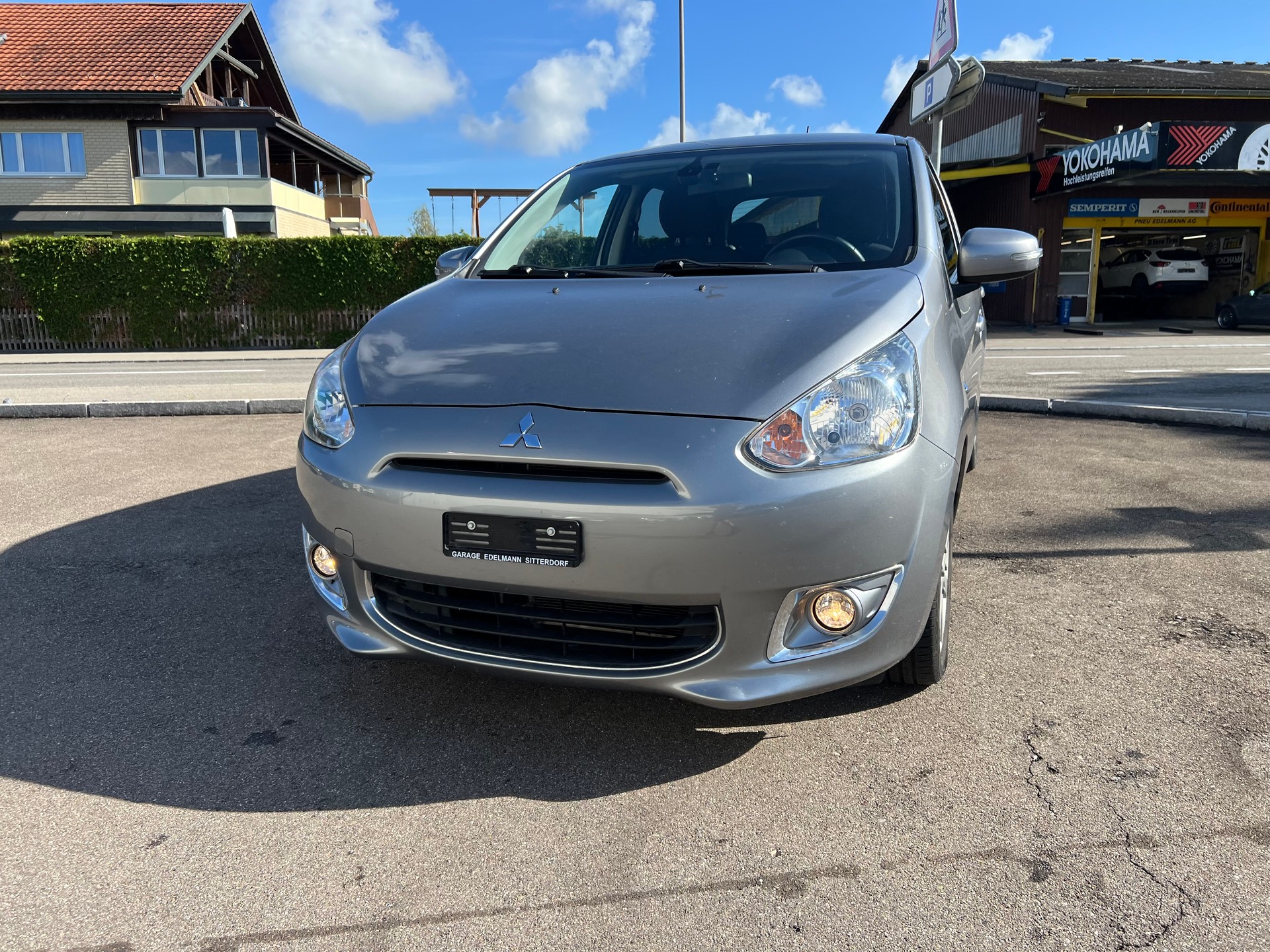 MITSUBISHI Space Star 1.2 Navigator Color Celebration CVT-image-2