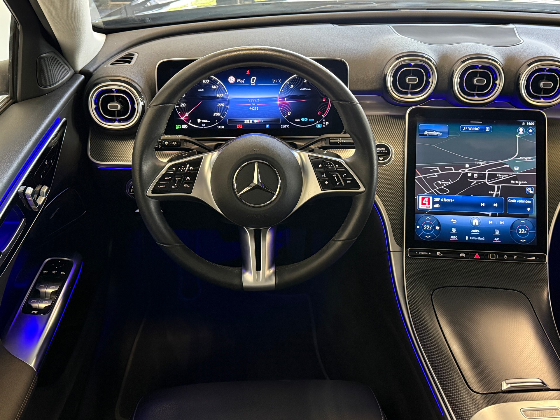 MERCEDES-BENZ C 220 d T 4Matic Avantgarde *Panoramadach*-image-4