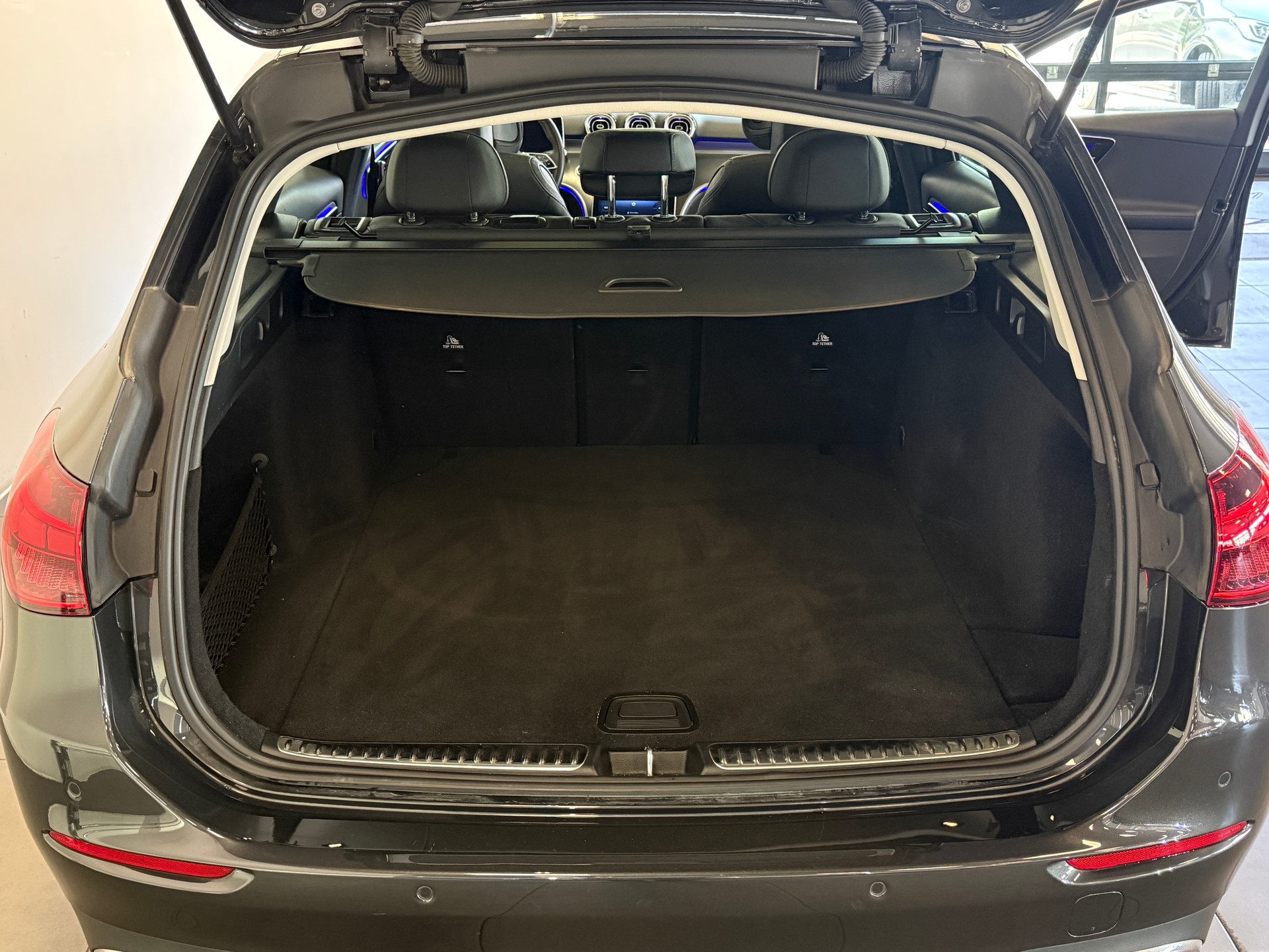 MERCEDES-BENZ C 220 d T 4Matic Avantgarde *Panoramadach*-image-15