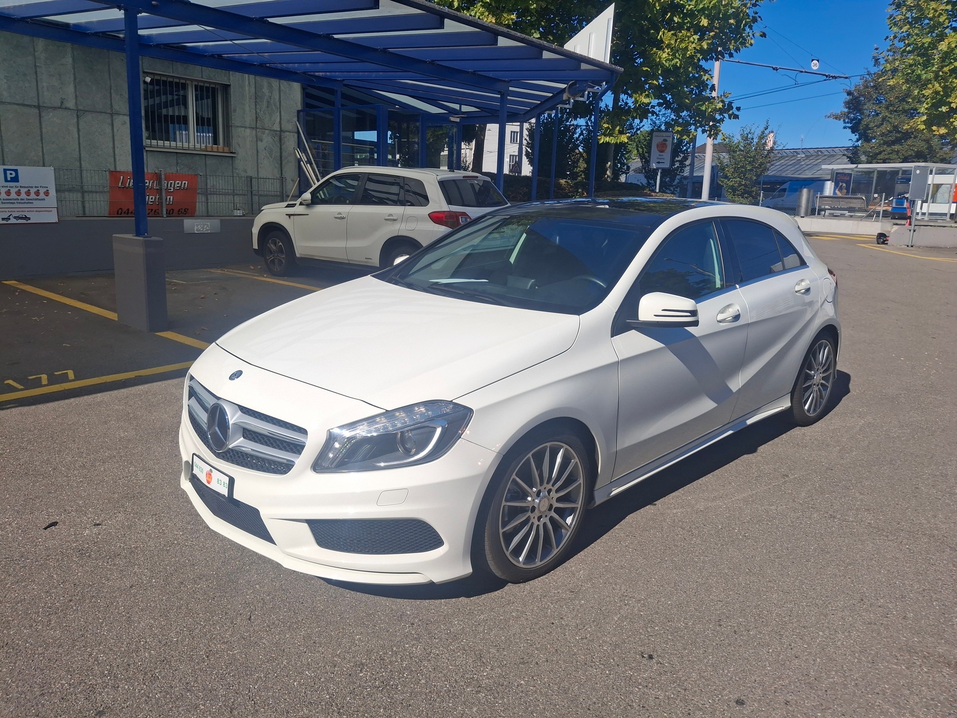 MERCEDES-BENZ A 200 AMG Line 7G-DCT-image-0