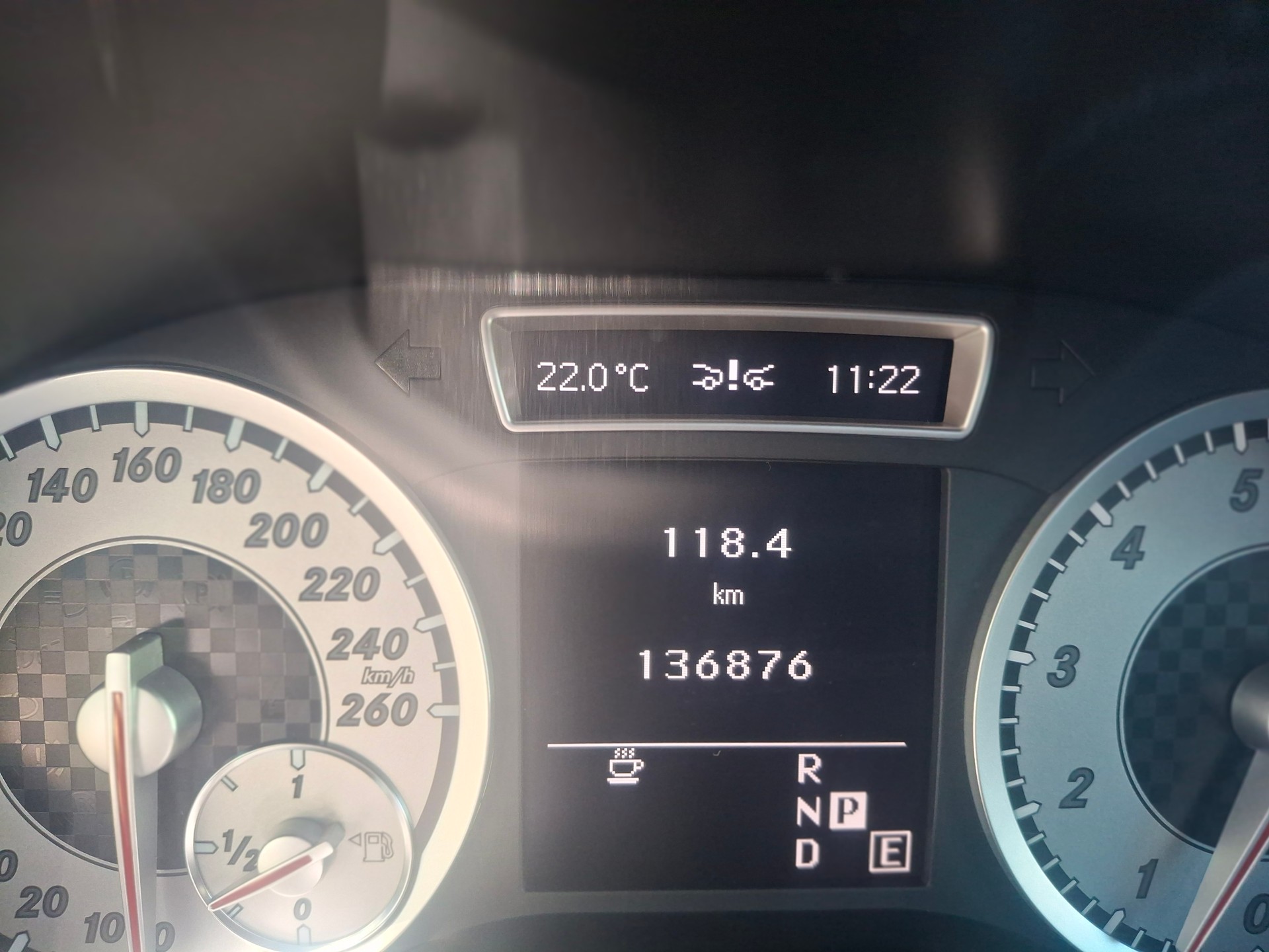 MERCEDES-BENZ A 200 AMG Line 7G-DCT-image-25