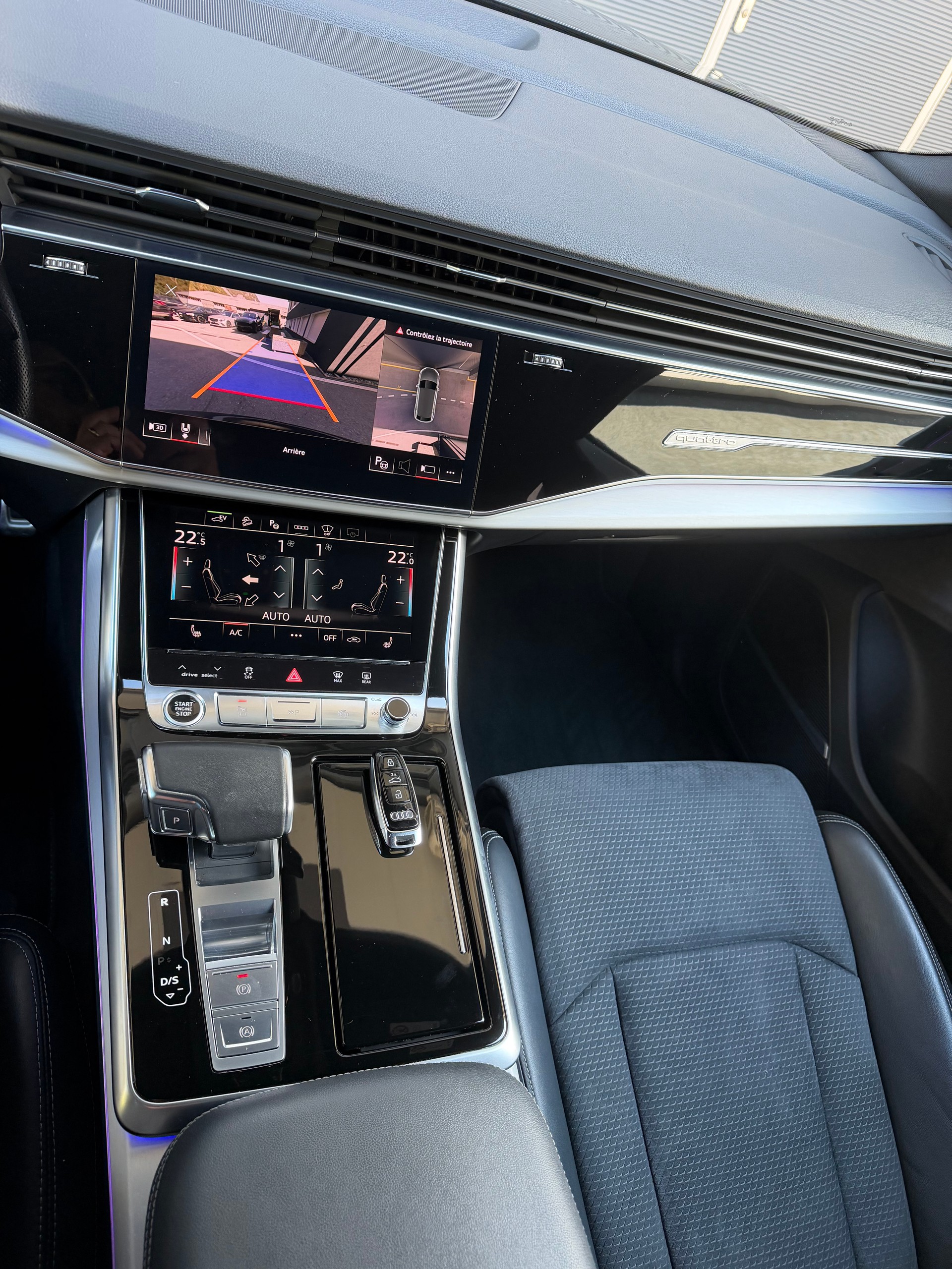 AUDI Q8 55 TFSI e Black Edition quattro PHEV tiptronic-image-13